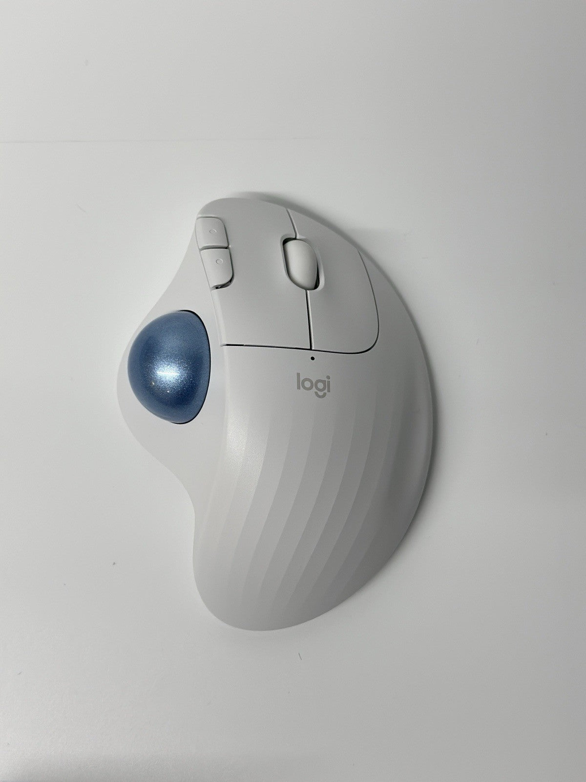 Logitech ERGO M575 Wireless Trackball - Off-White