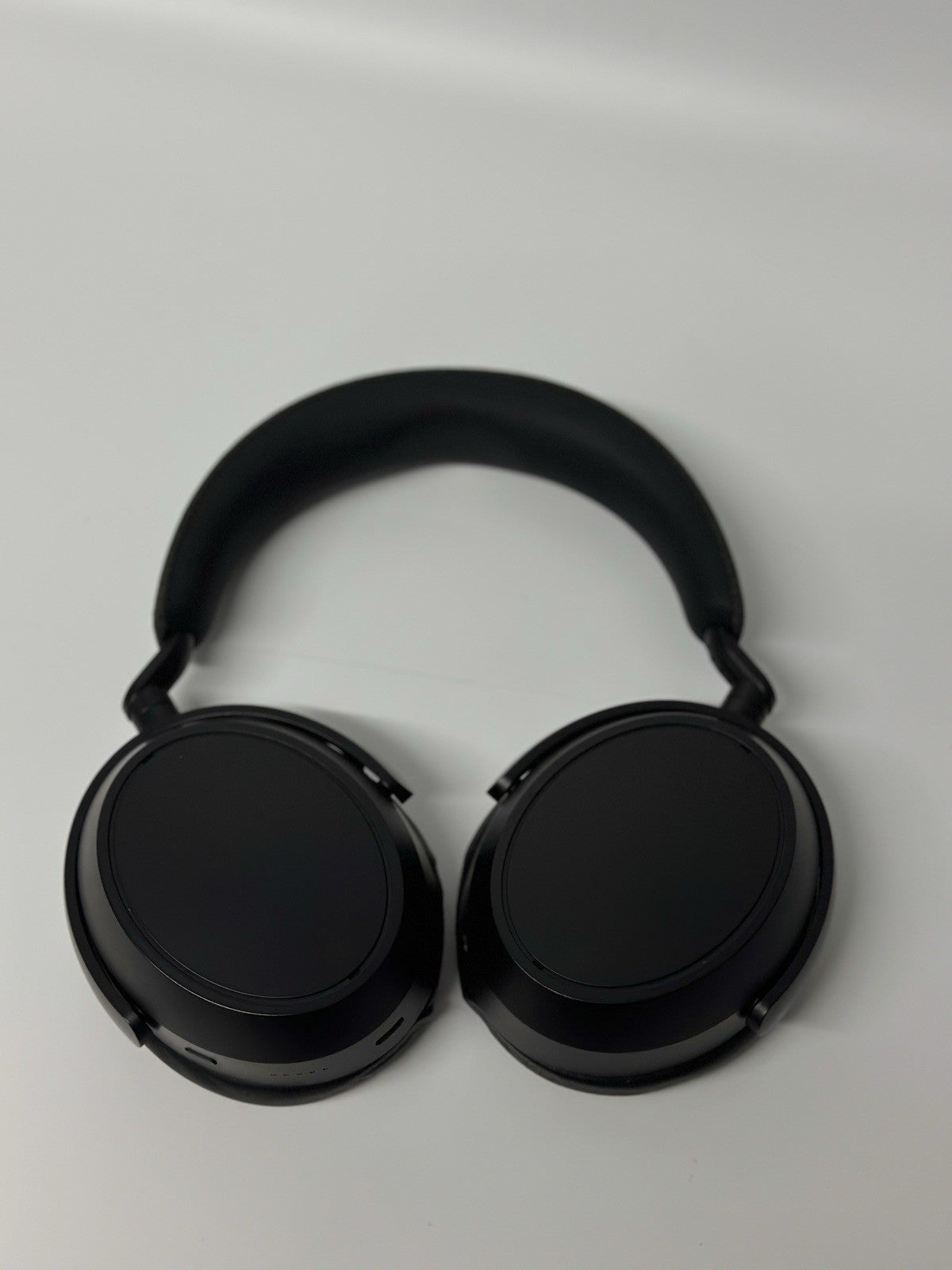 Sennheiser MOMENTUM Over Ear Wireless Headphones - Black