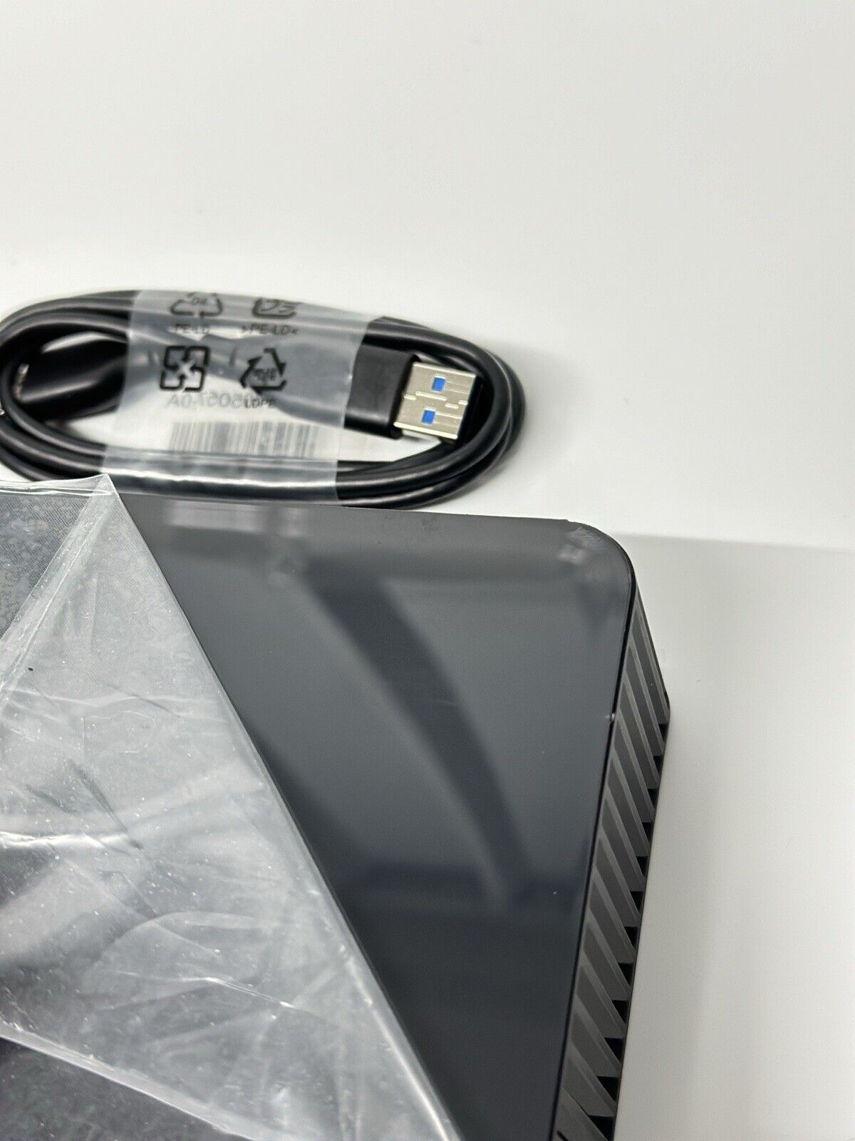 Western Digital Elements 20TB, 16.6cm (WDBWLG0200HBKEESN) - External Hard Drive