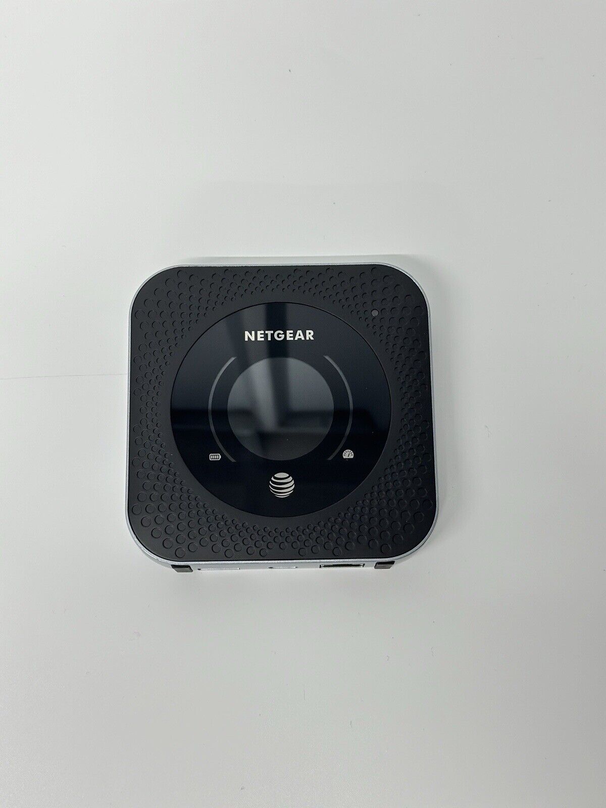 Netgear Nighthawk M1 Gigabit LTE Mobile Router