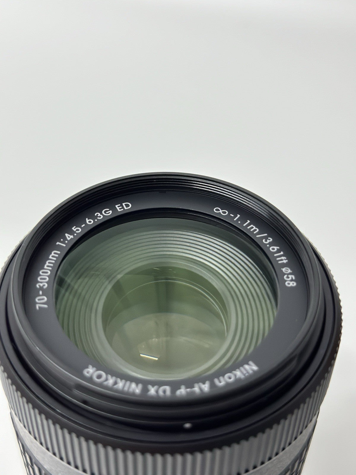 Nikon AF-P Nikkor 70-300 mm f/4.5-5.6E ED VR Lens - Black