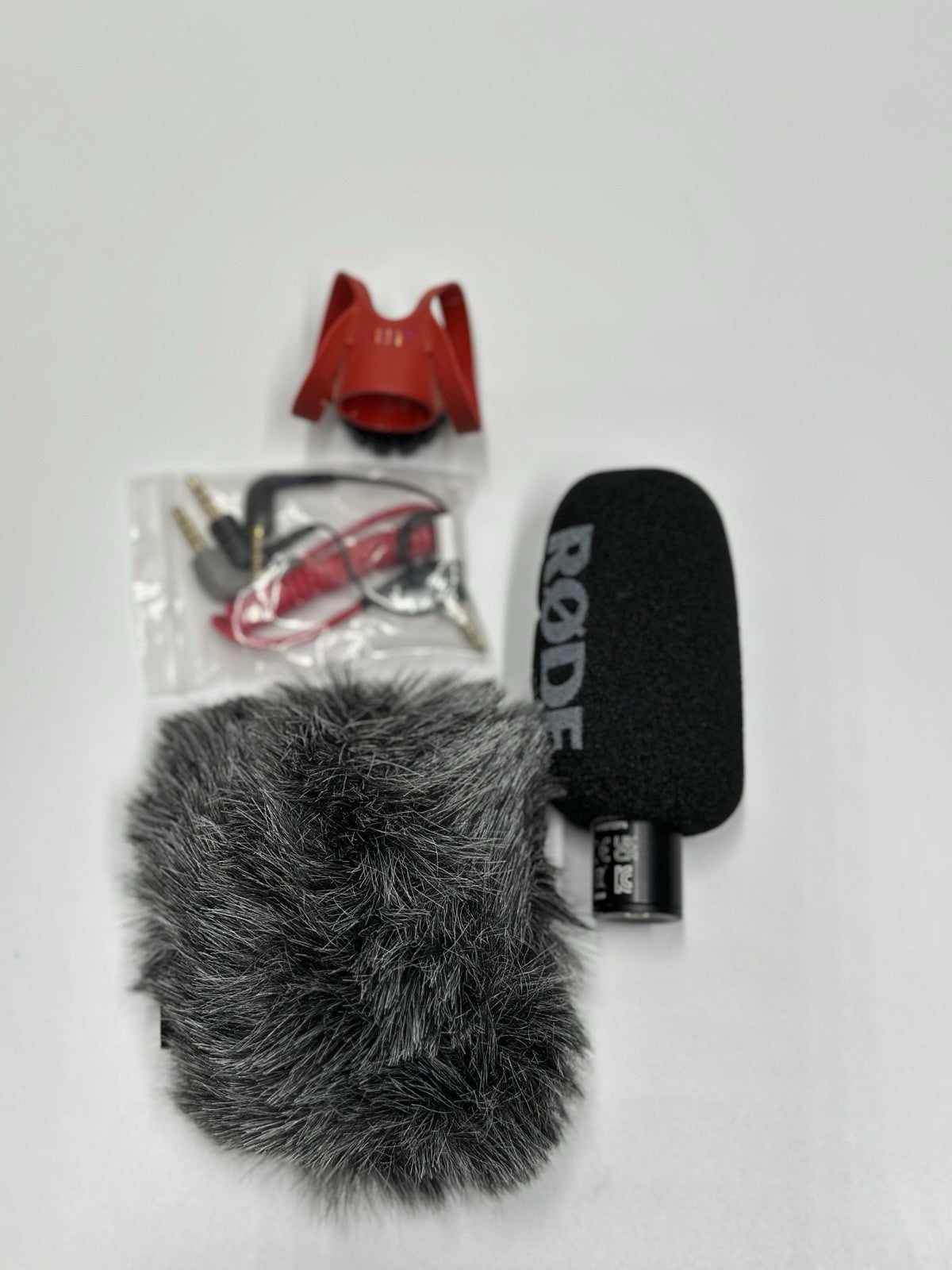 Rode VideoMicro Compact On-Camera Microphone with Rycote Lyre Shock Mount