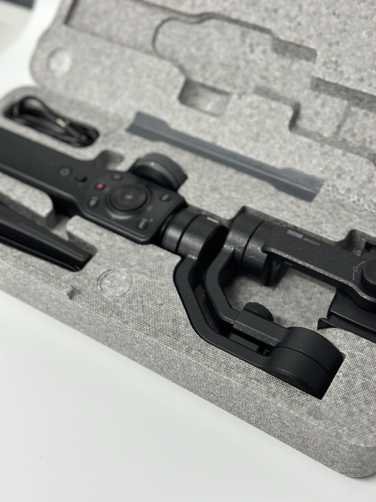 Zhiyun Smooth 4 Handheld Smartphone Gimbal Stabiliser - Black