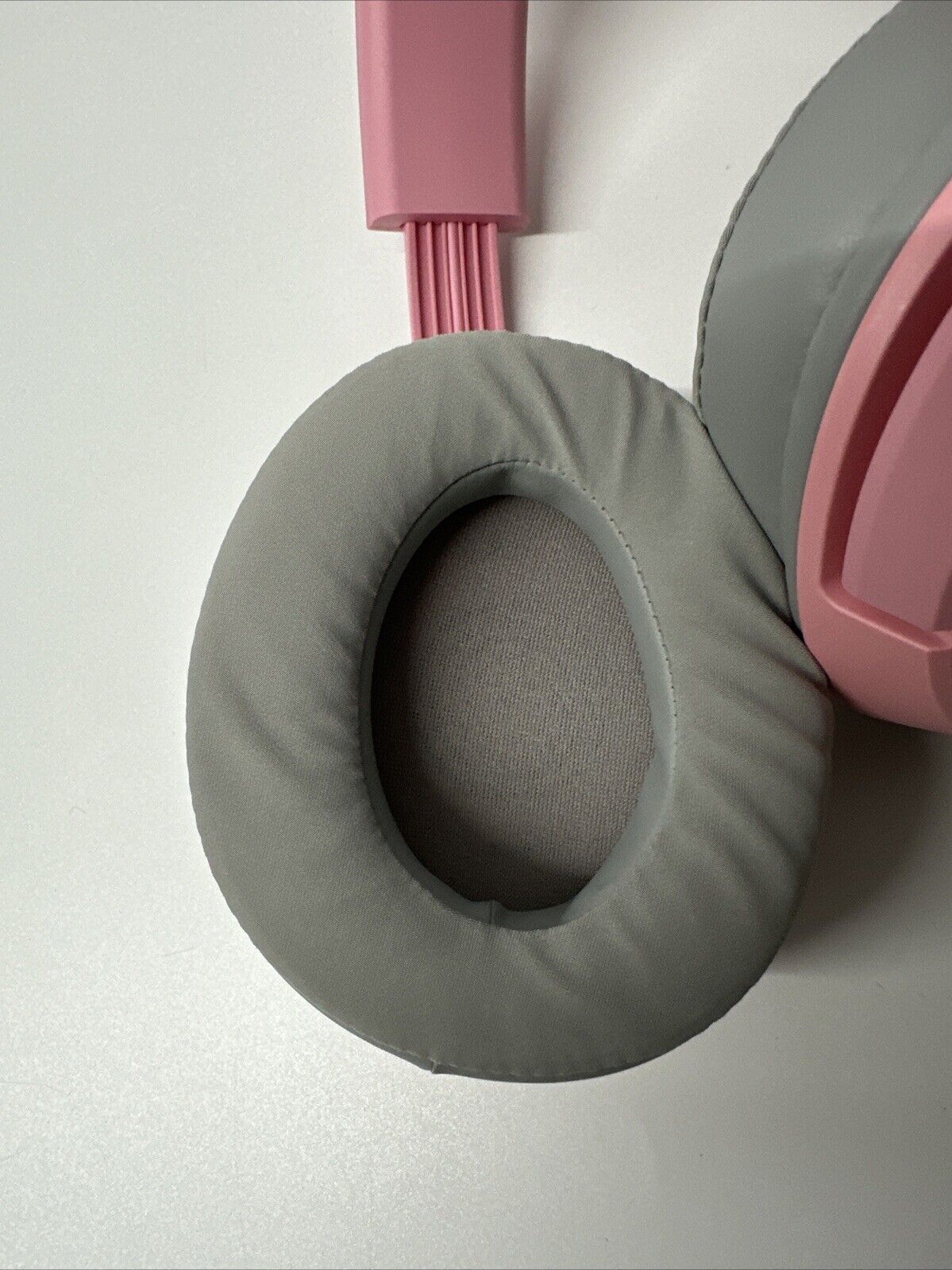 eBay Title:Razer Kraken BT Kitty Edition Wireless Headset - Pink