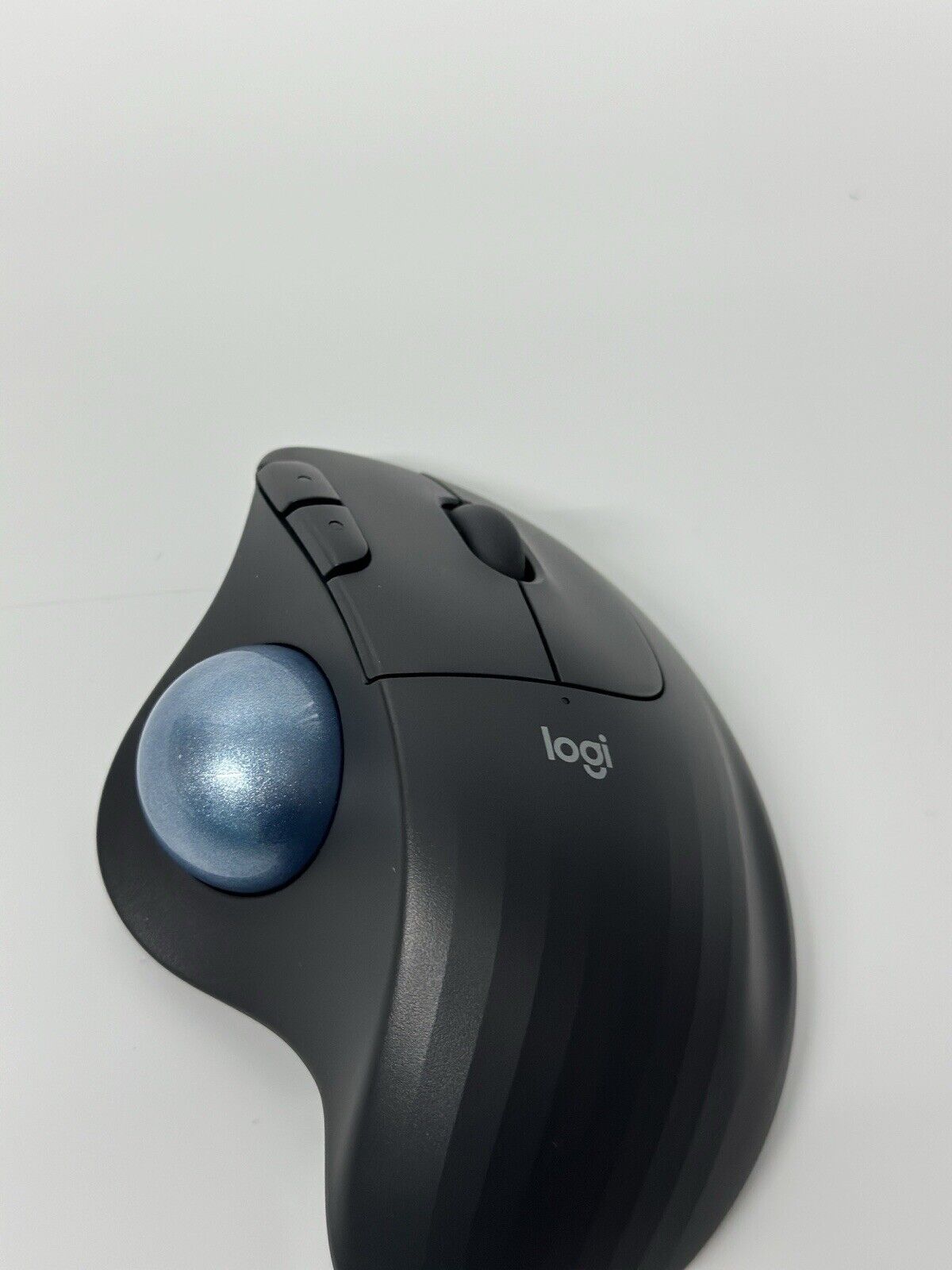 Logitech ERGO M575 Wireless Trackball - Graphite