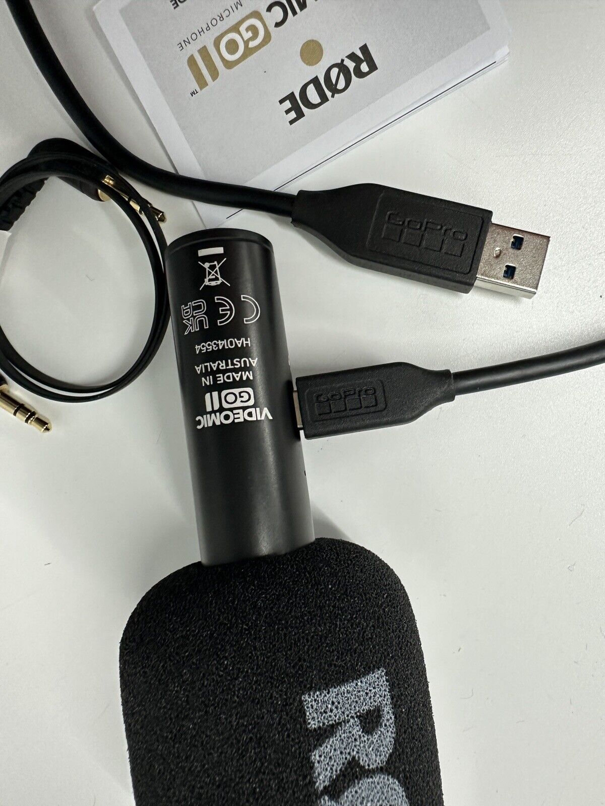 Rode Videomic Go II Directional Microphone - Black/Red Camera Mount Missing