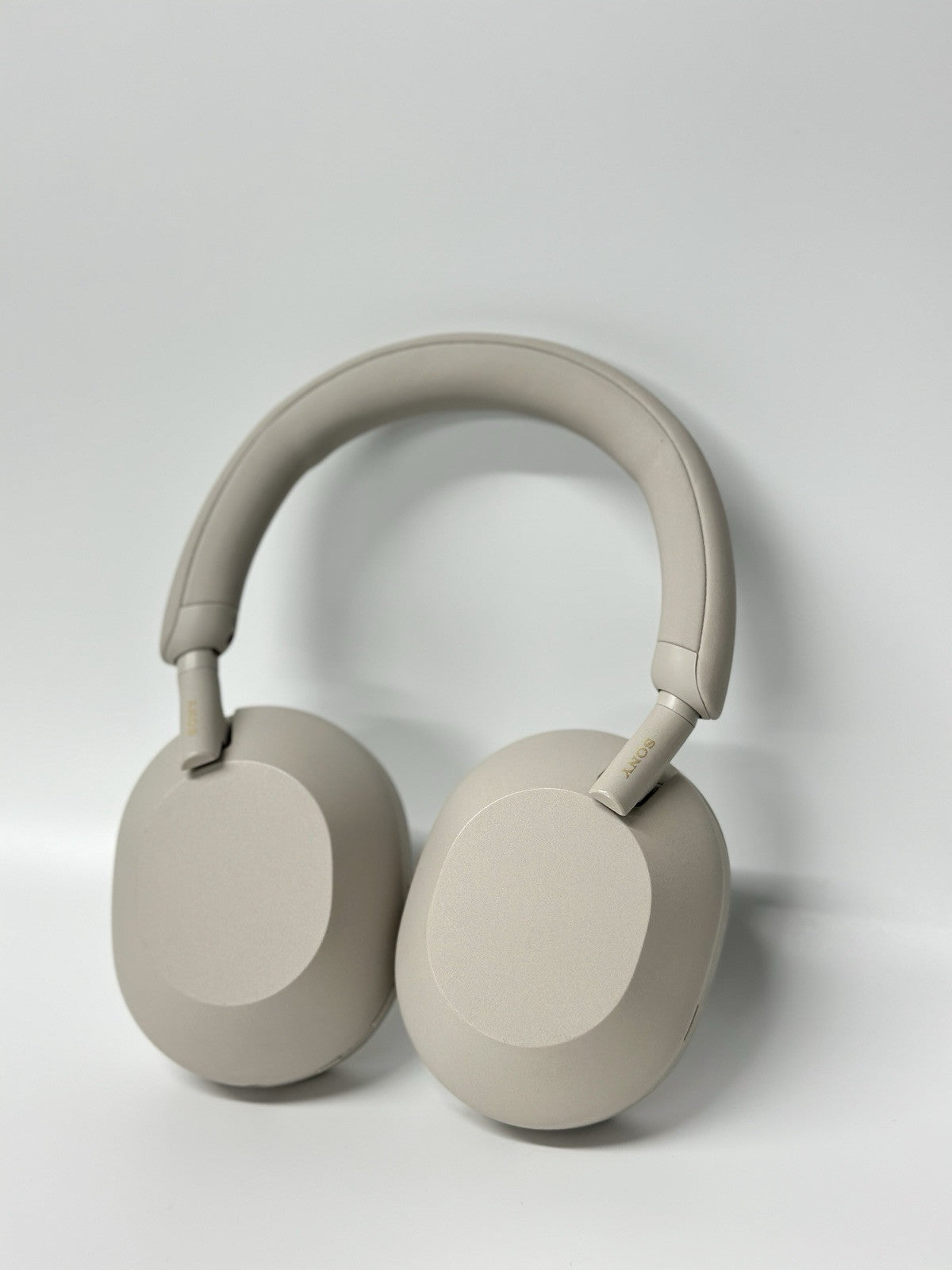 Sony WH-1000XM5 Wireless Ear-Cup Headphone - Silver