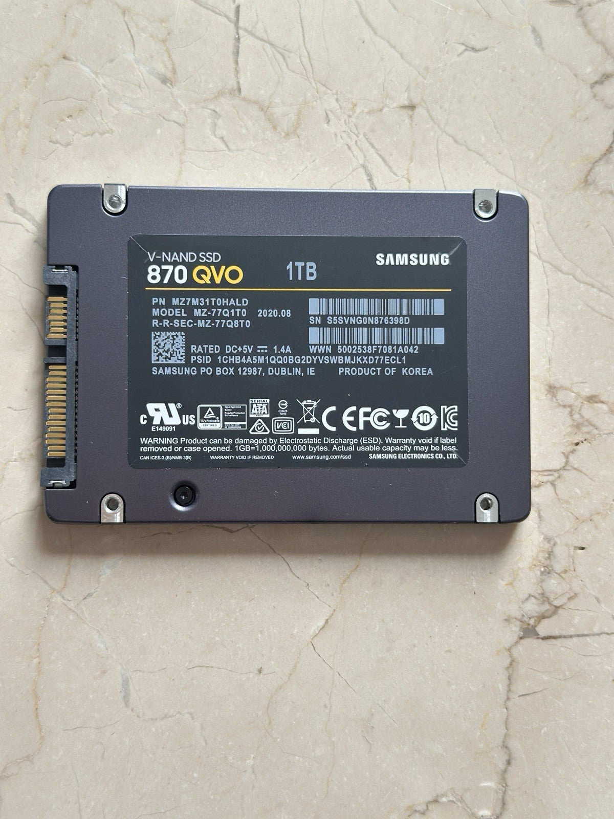 Samsung 870 QVO 1TB 2.5" SATA III Internal SSD (MZ-77Q1T0BW)