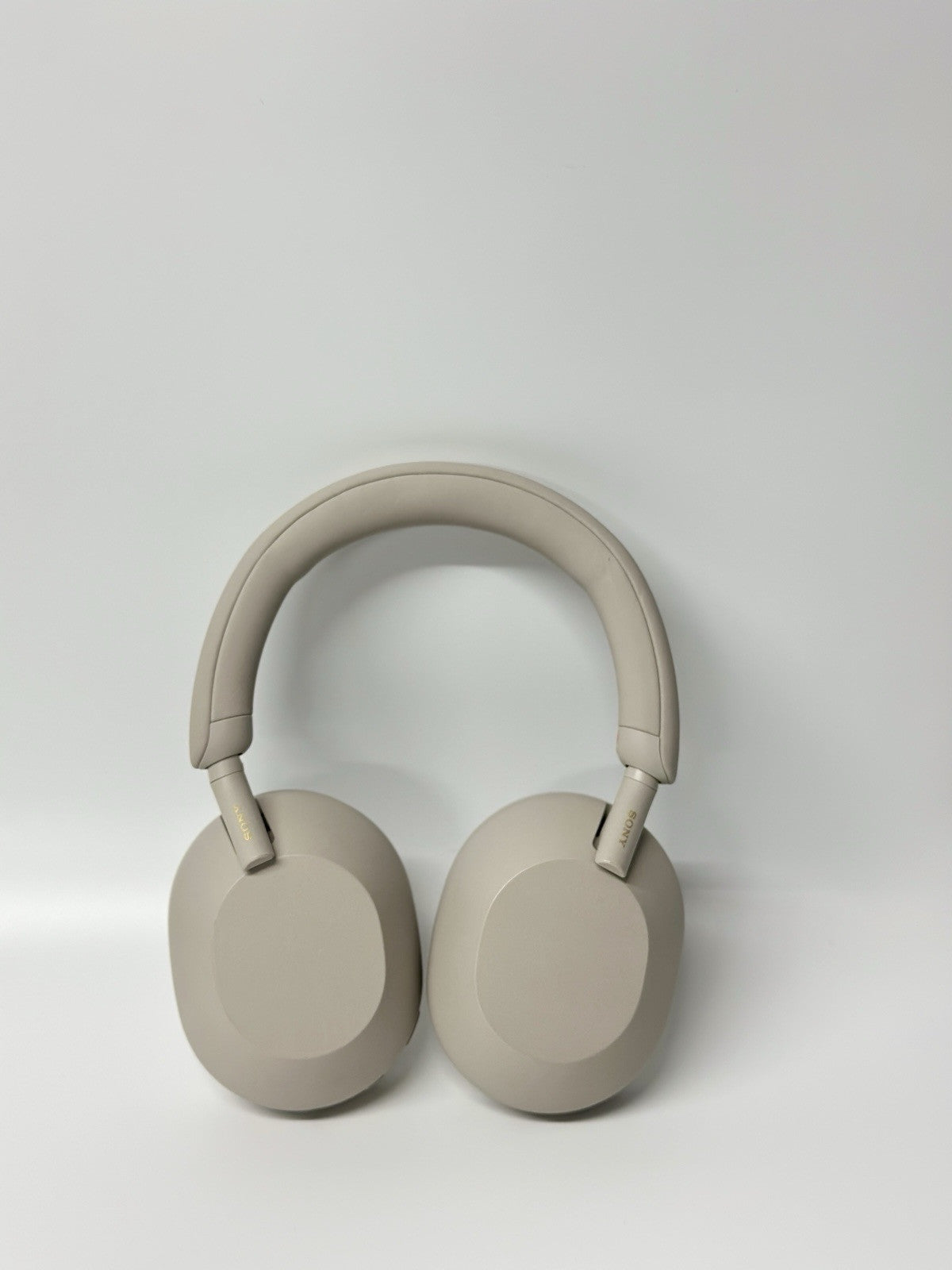 Sony WH-1000XM5 Wireless Ear-Cup Headphone - Silver
