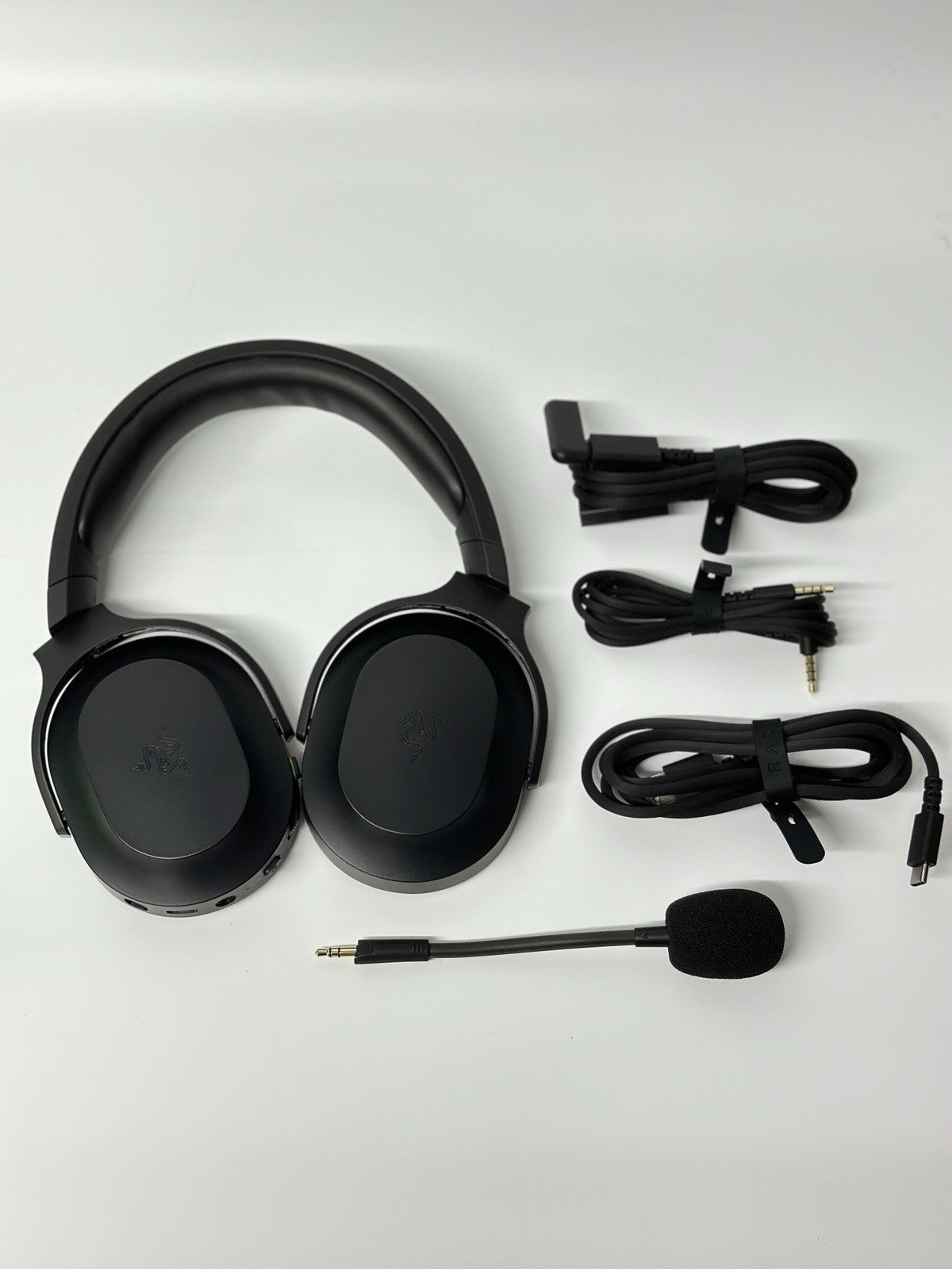 Razer Barracuda X Headset, Black, 7.1 Surround Sound, 40mm Drivers, USB/3.5mm/2.