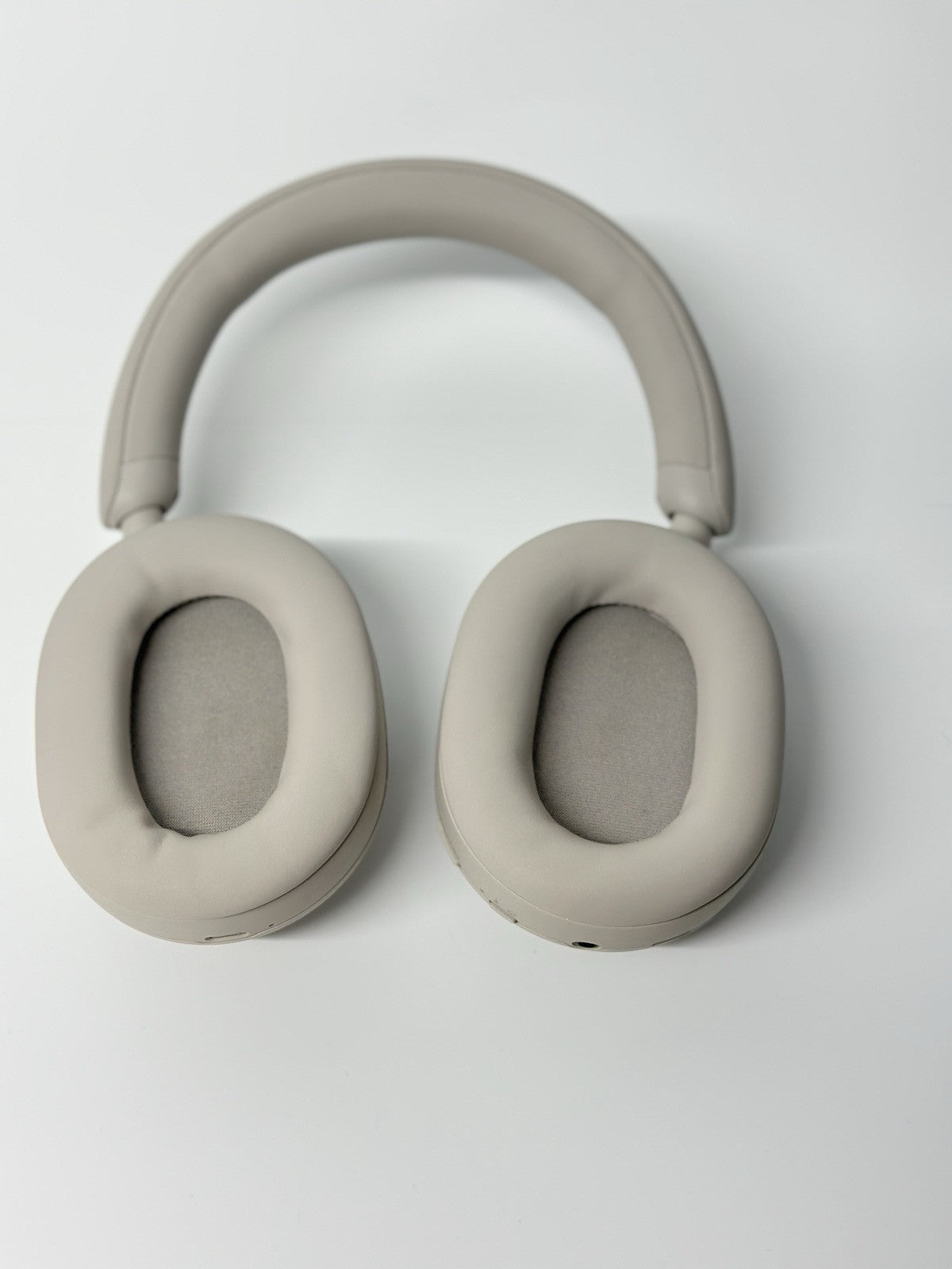 Sony WH-1000XM5 Wireless Ear-Cup Headphone - Silver