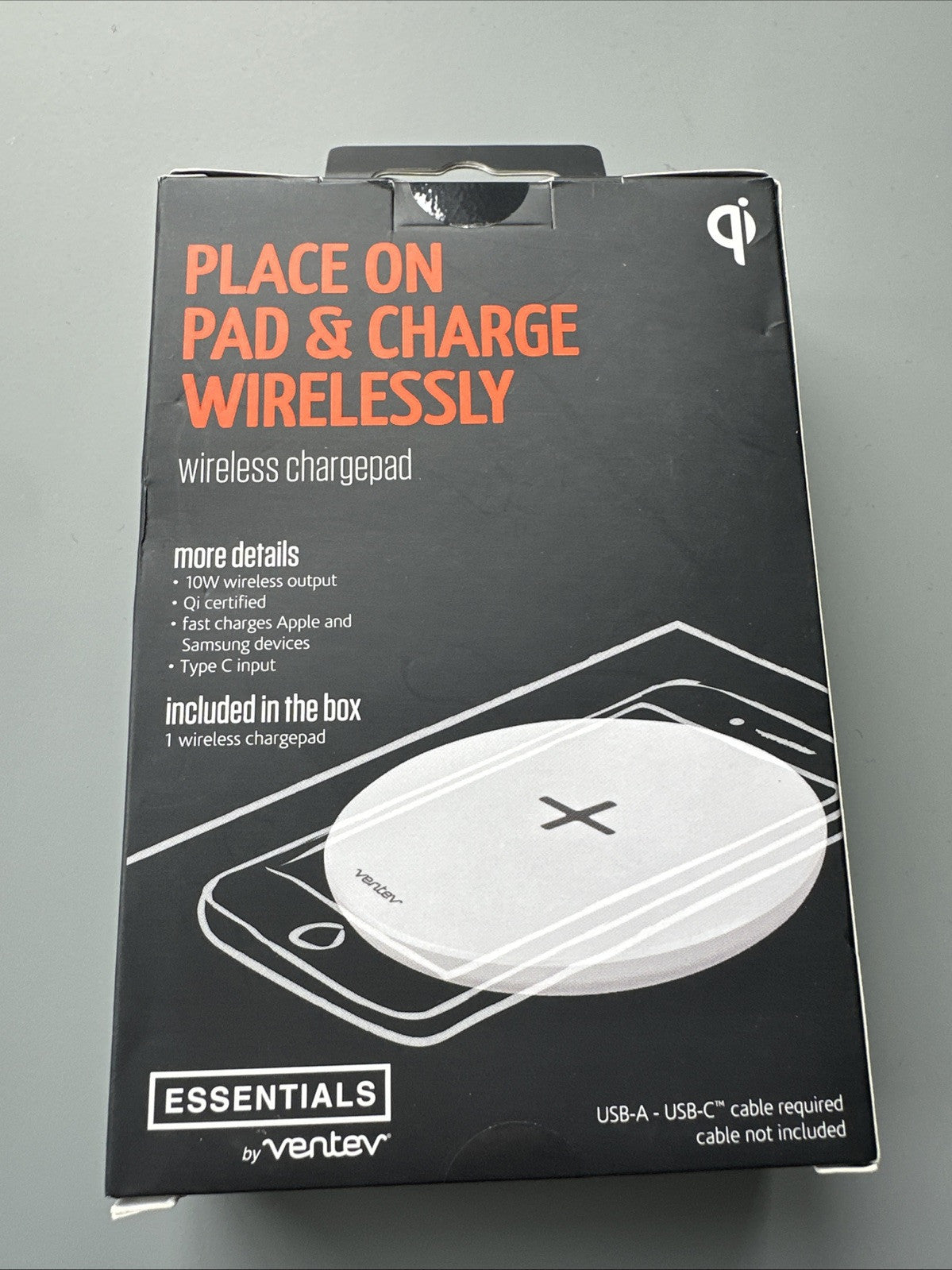 Qi Wireless Charger 10W Fast Charging Pad For Android iPhone ,Brand New