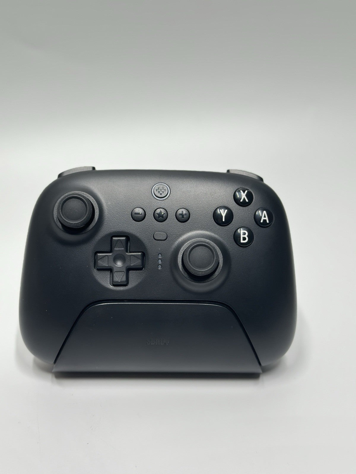 8BITDO ULTIMATE BLUETOOTH CONTROLLER - BLACK