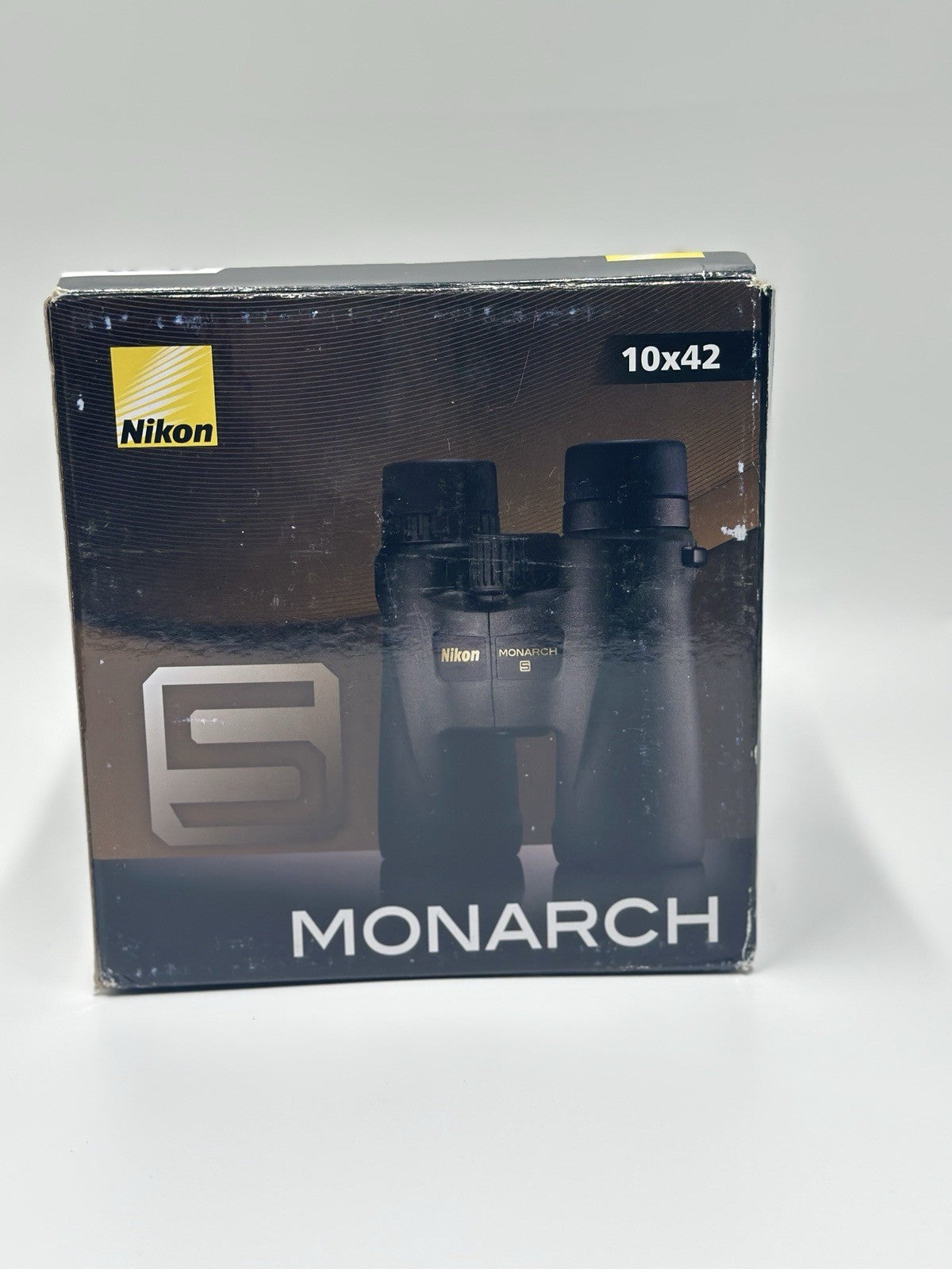 Nikon Monarch M5 10x42 Binoculars