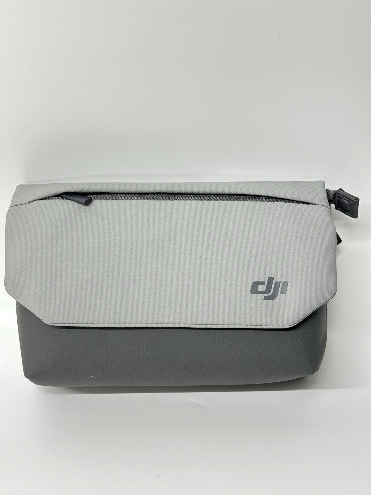 DJI OM 4 Combo Gimbal – Foldable Stabilizer for iPhone/Android – Barely Used