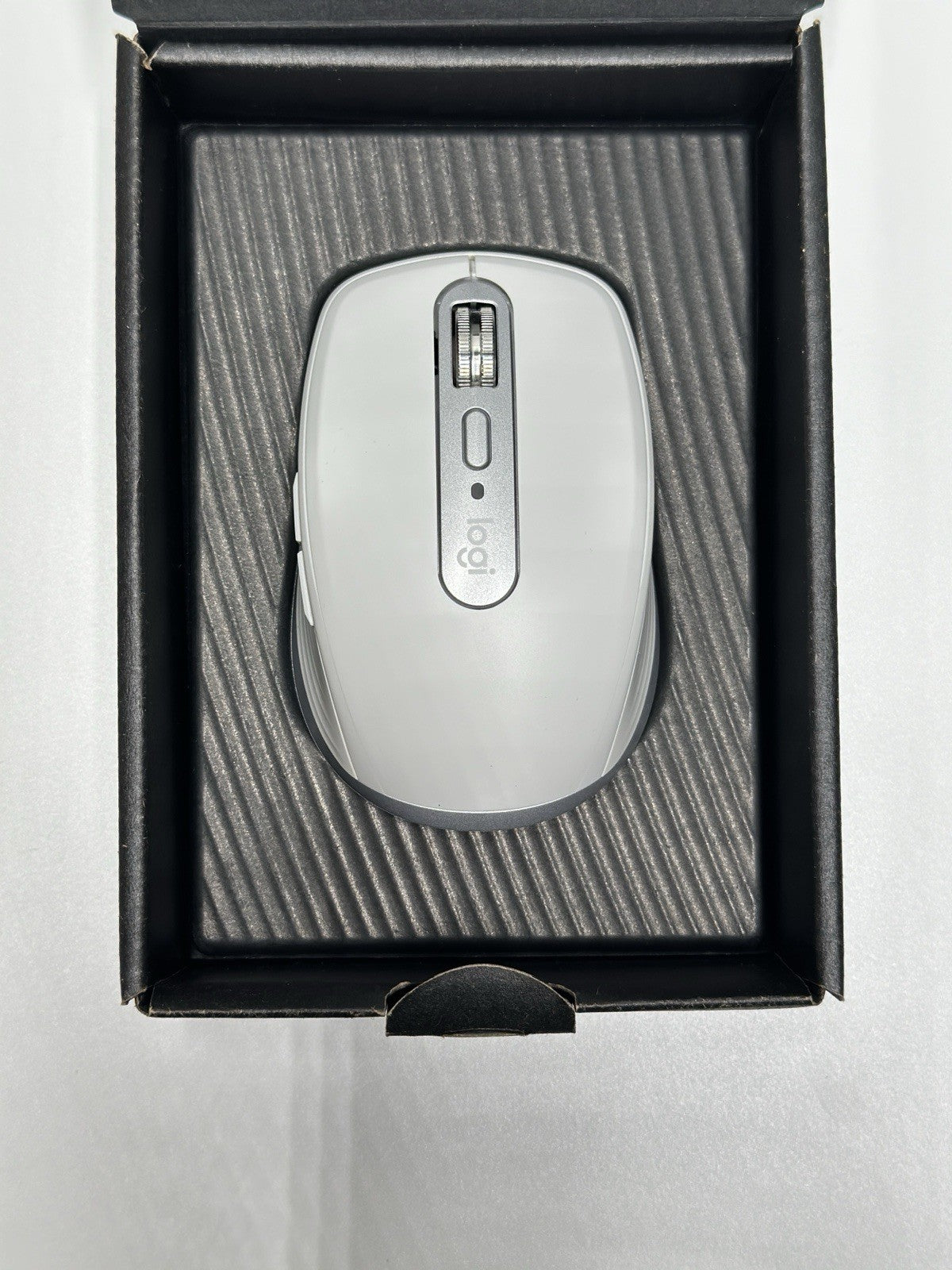 Logitech MX ANYWHERE 3 Wireless Mouse - Pale Grey