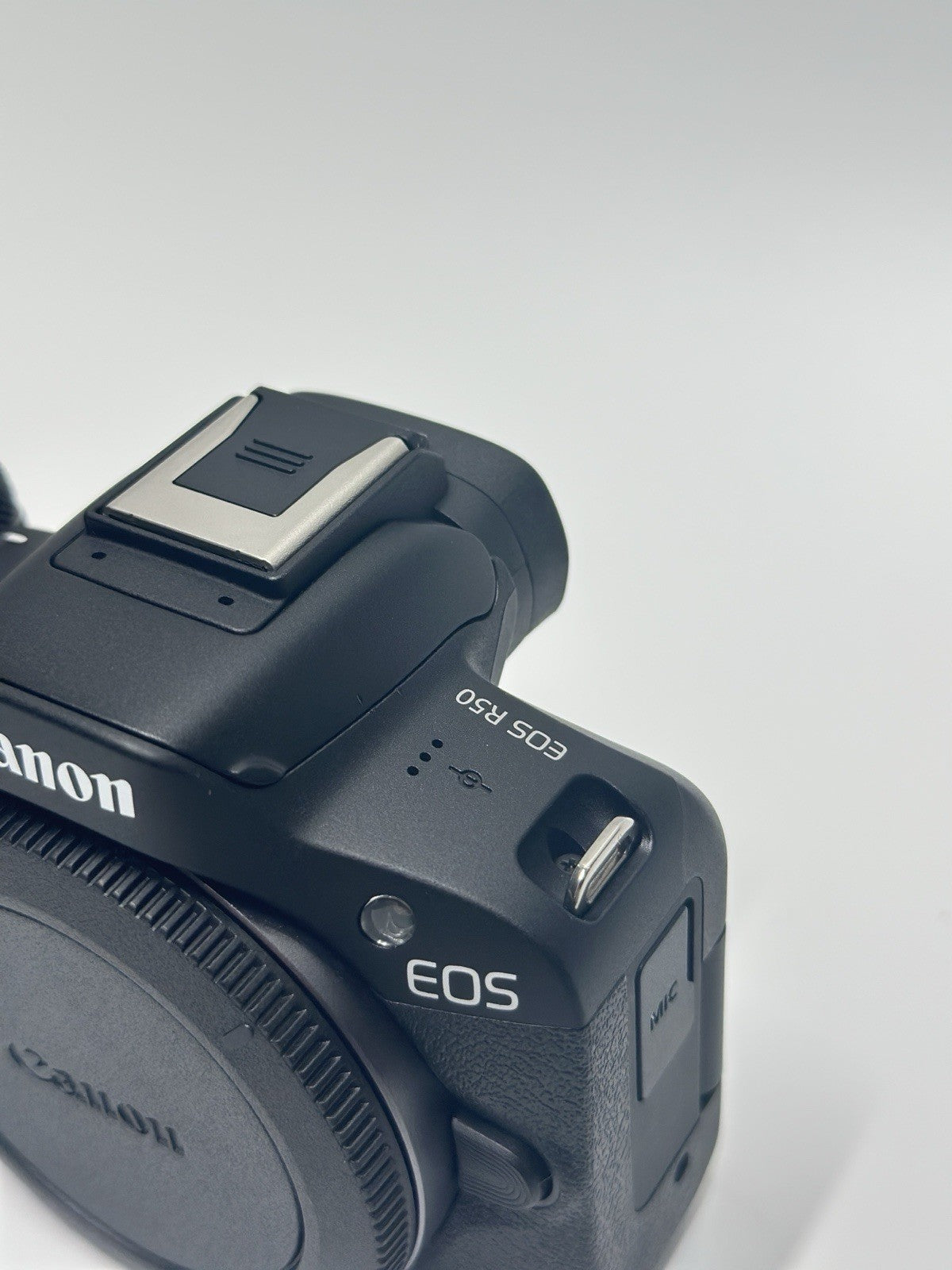 Canon EOS R50 Mirrorless Vlogging Camera (Black) w/RF-S18-45mm F4.5-6.3 is STM