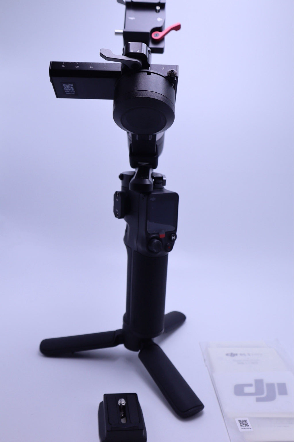 DJI RS 3 Mini Gimbal Stabilizer (CP.RN.00000294.01)- Grade A