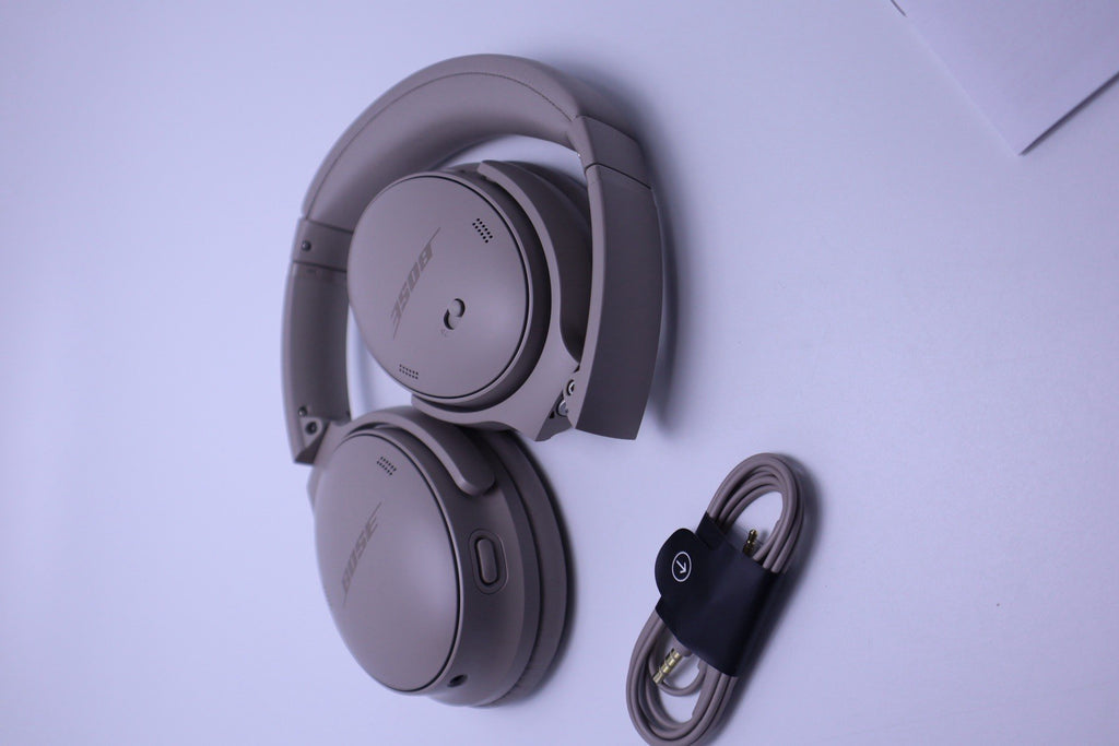Bose QuietComfort 45 Wireless Over-Ear Headset - Smoke White