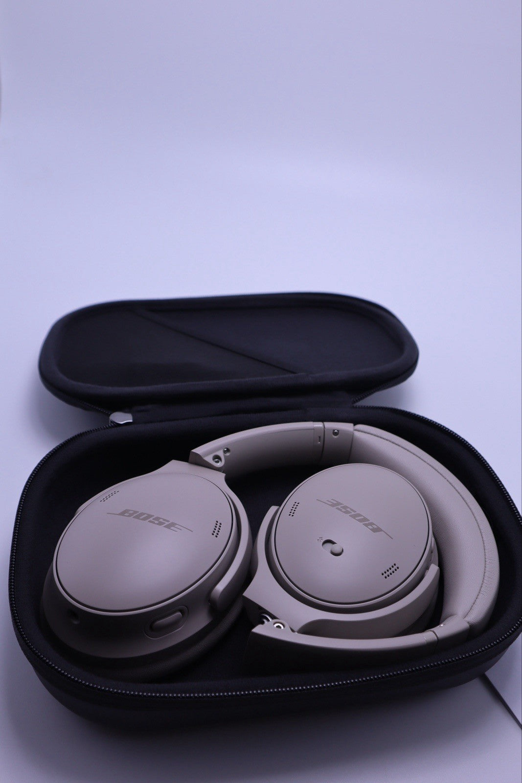 Bose QuietComfort 45 Wireless Over-Ear Headset - Smoke White