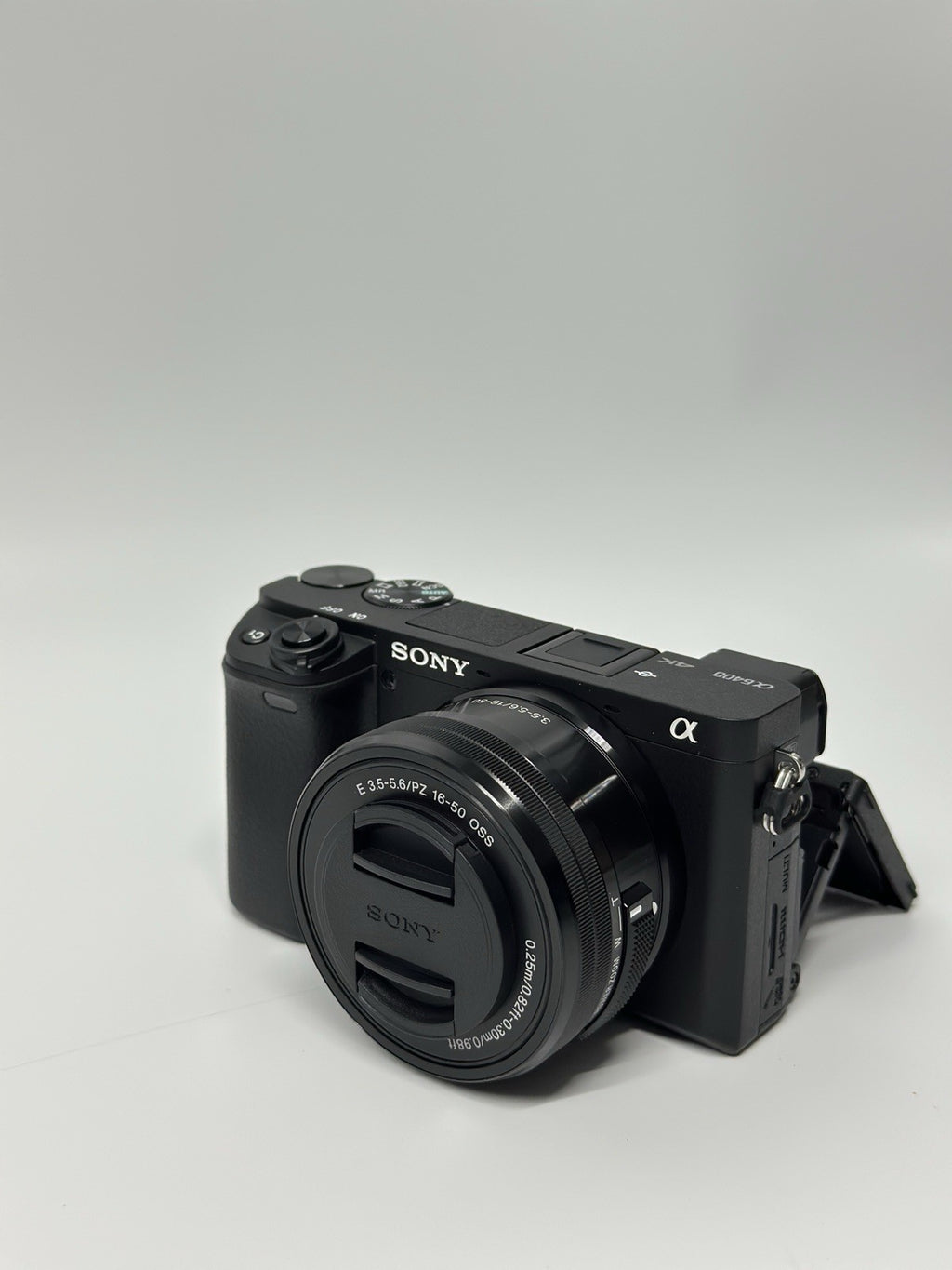 Sony Alpha A6400 24.2 MP Digital Camera - Black (Kit with 16-50mm Lens) Grade A!