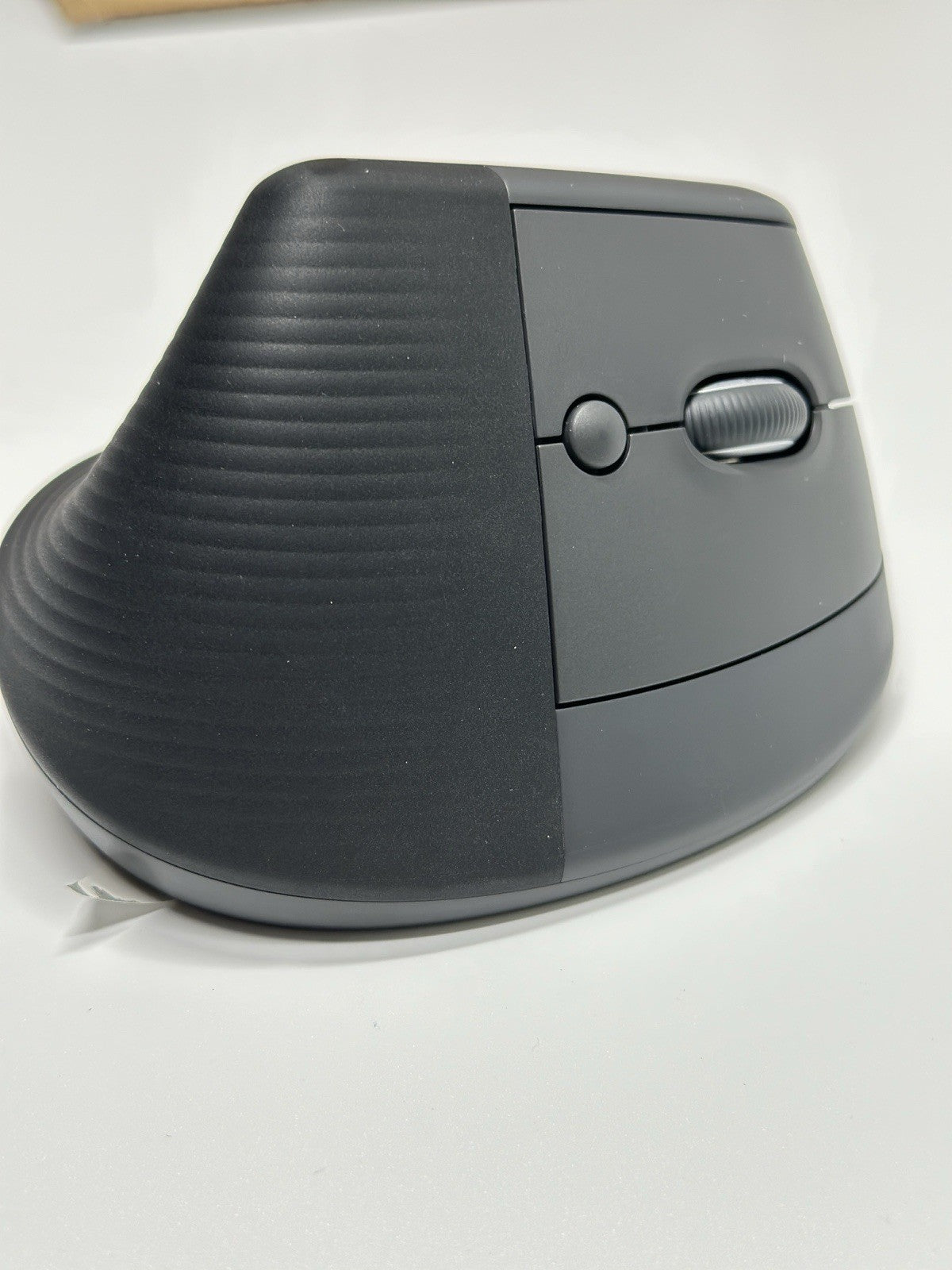 Logitech Lift Wireless Vertical Mouse - Graphite (Right-Handed)