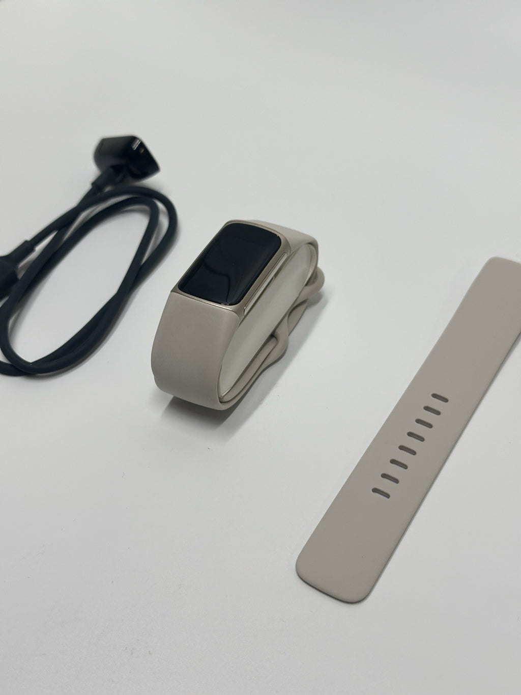 Fitbit Charge 5 Fitness Tracker - Soft Gold