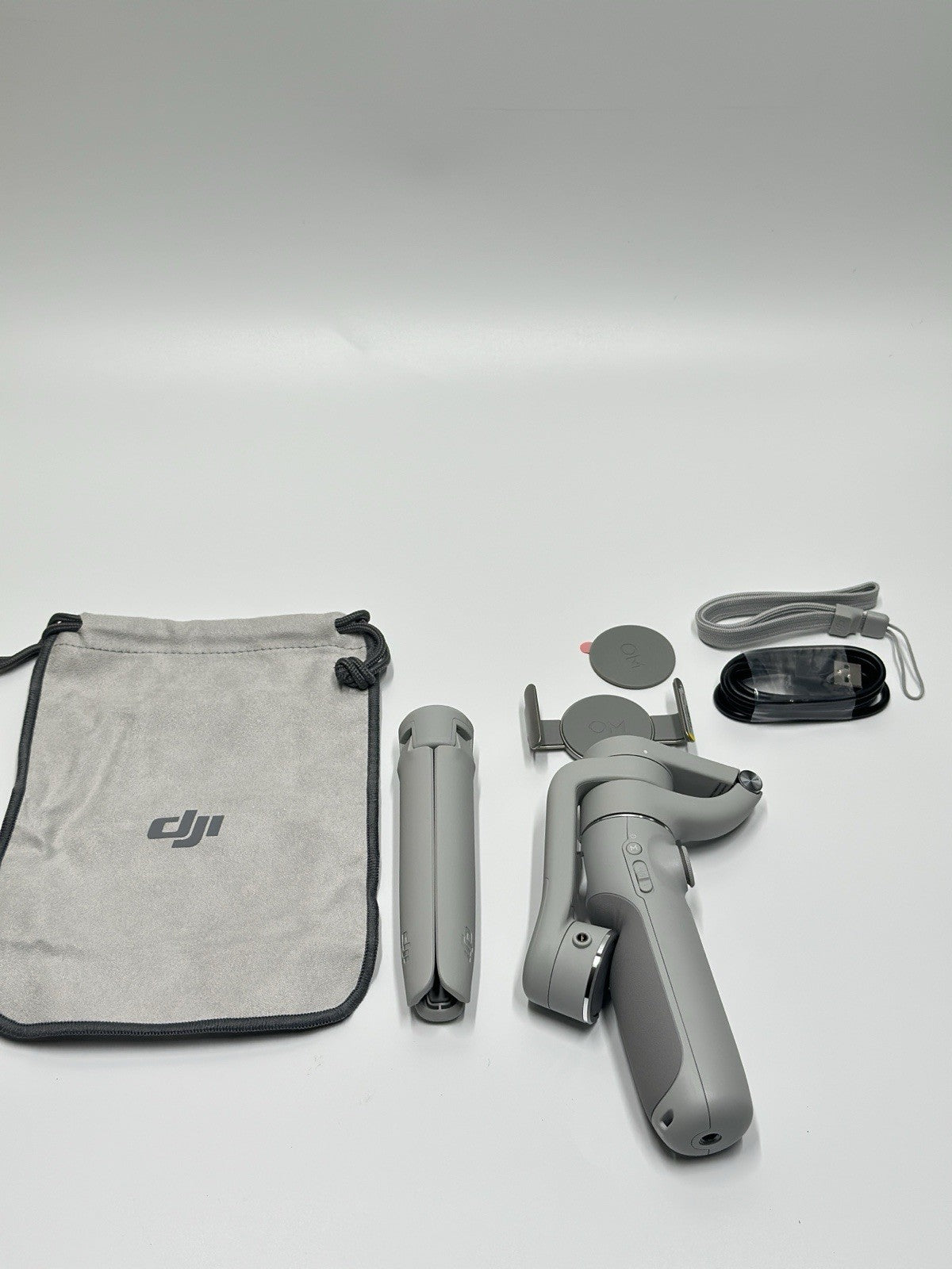 DJI OM 5 Smartphone Gimbal Stabiliser - Athens Grey