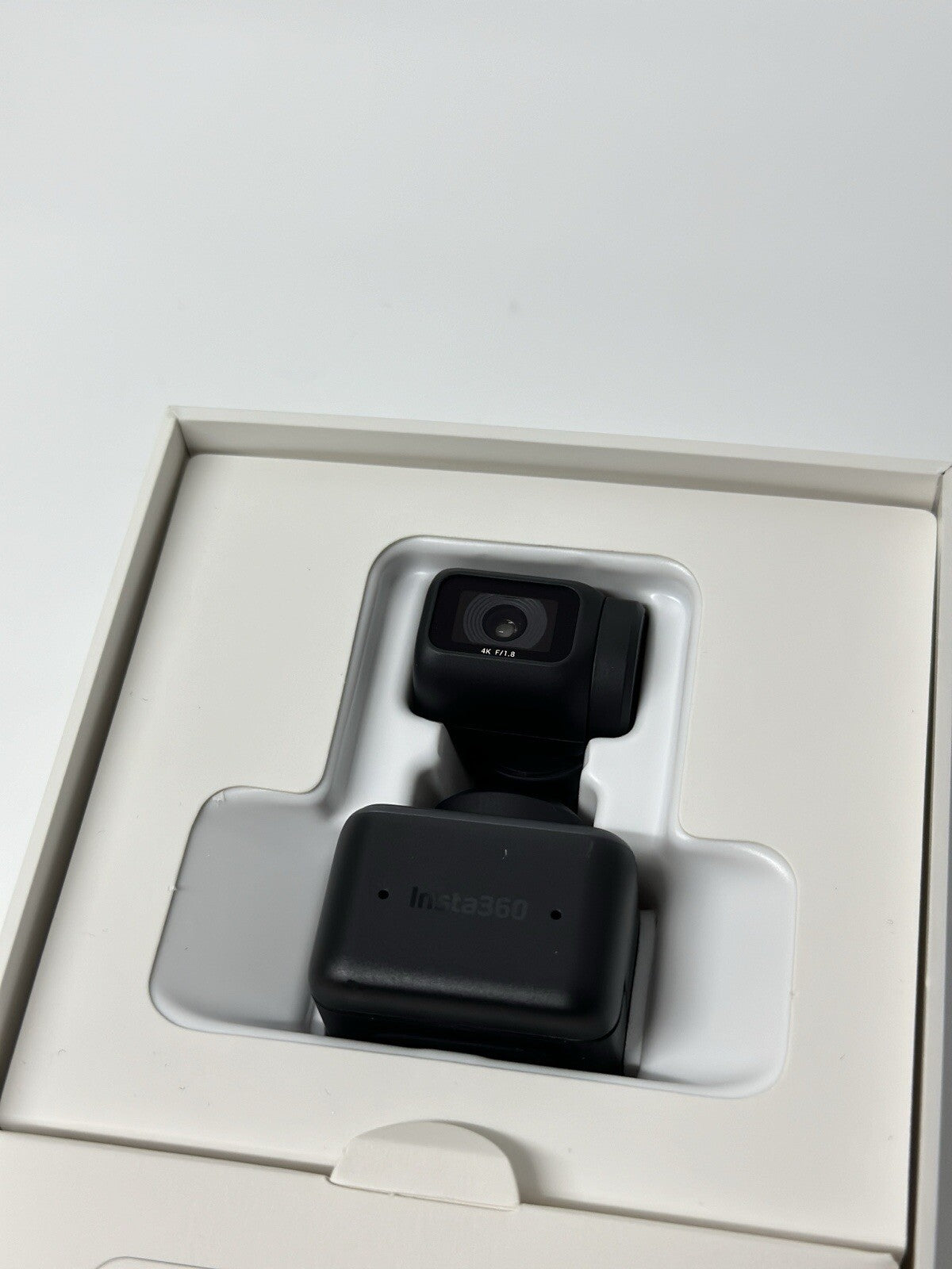 Insta360 Link 4K Webcam - The AI powered 4K Webcam 