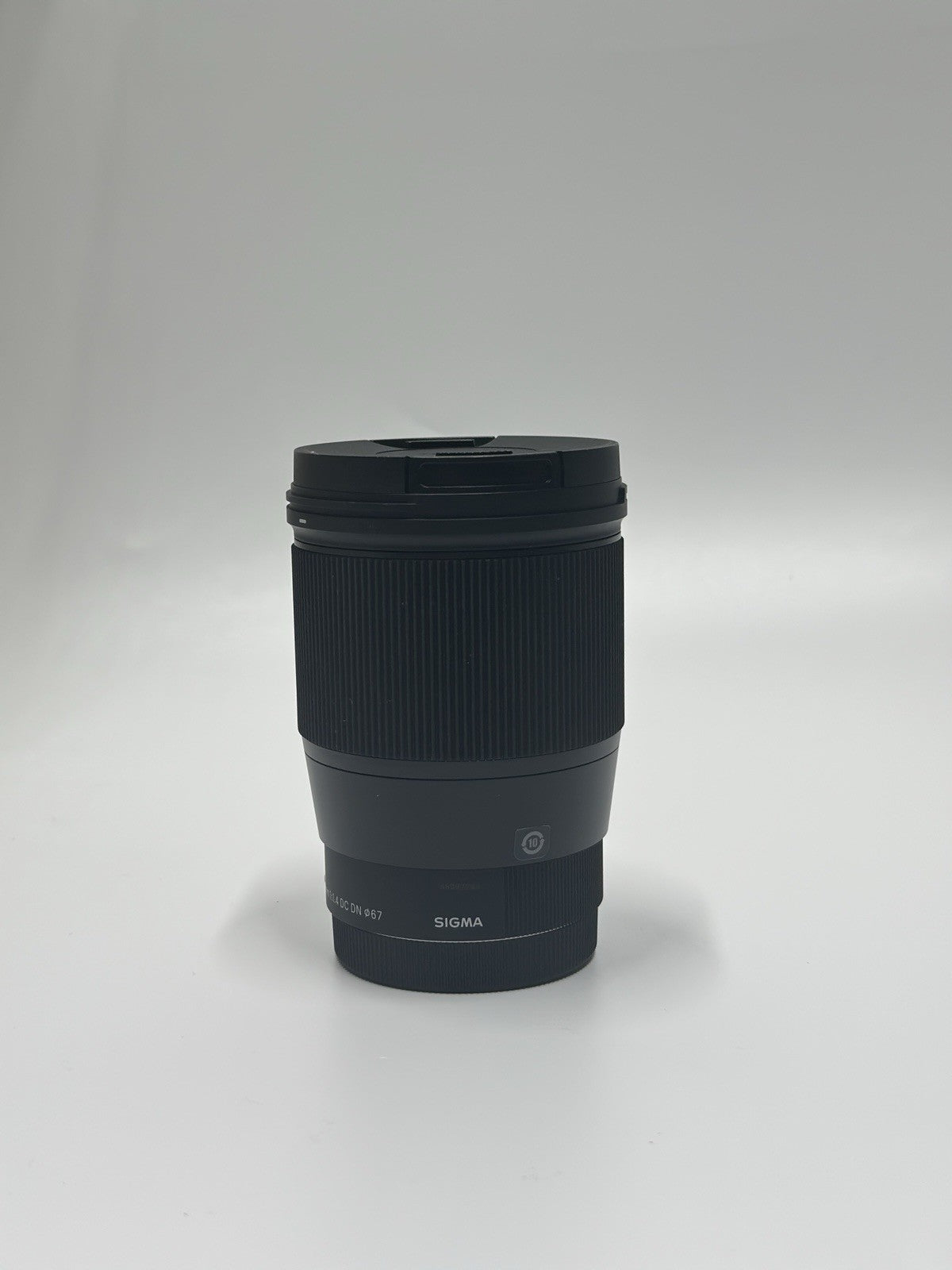 Sigma 16mm f/1.4 DC DN / C Wide Angle Lens - Leica L