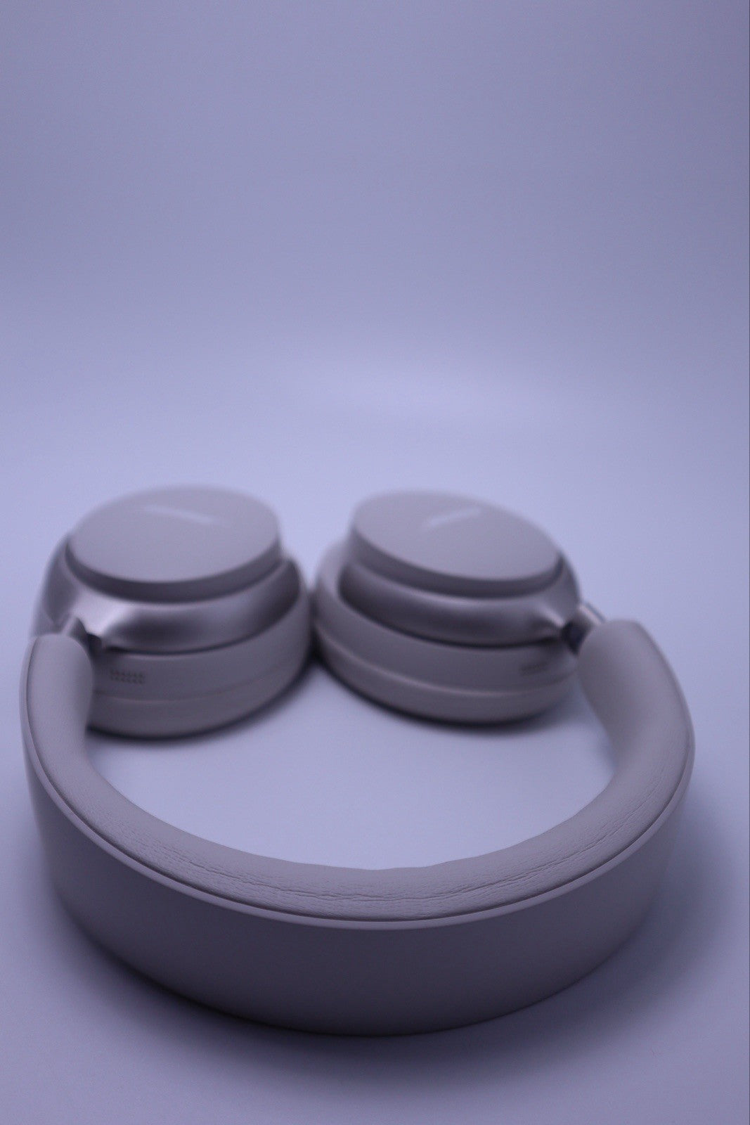 BOSE QuietComfort Ultra Noise Cancelling- Cream