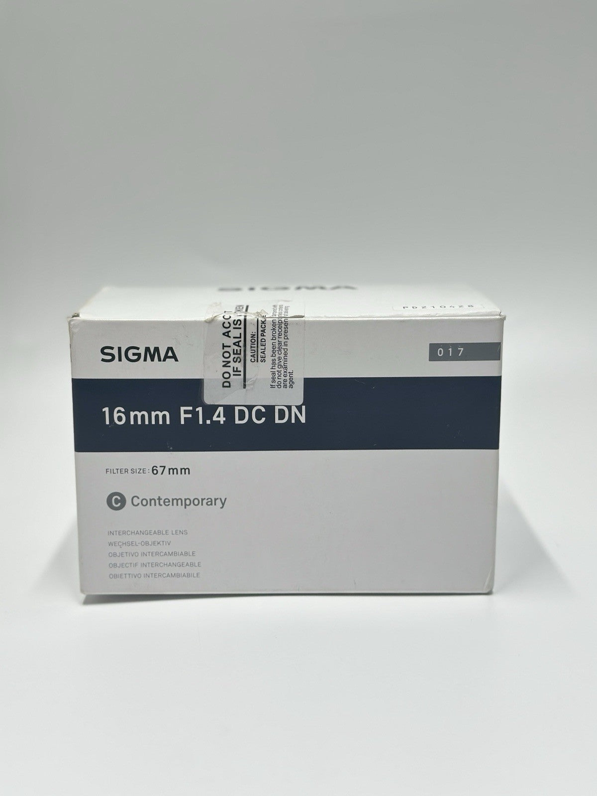 Sigma 16mm f/1.4 DC DN / C Wide Angle Lens - Leica L