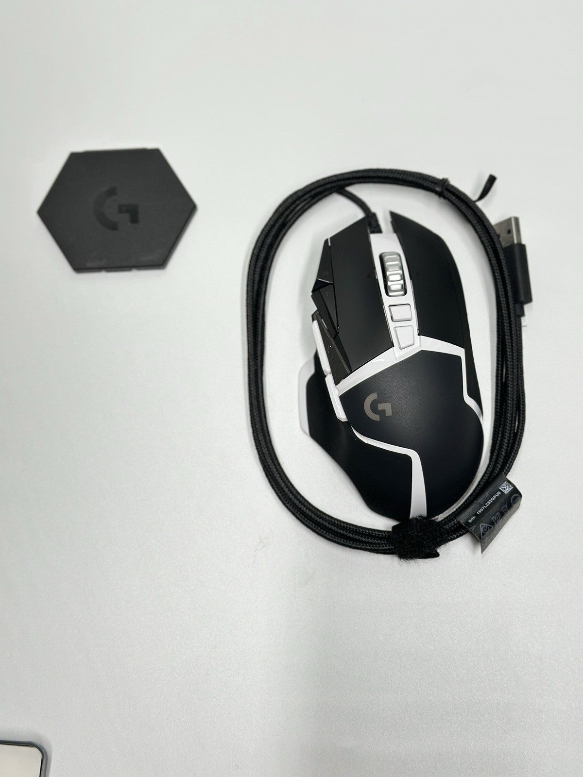 Logitech G502 Hero Optical Gaming Mouse 910-005730