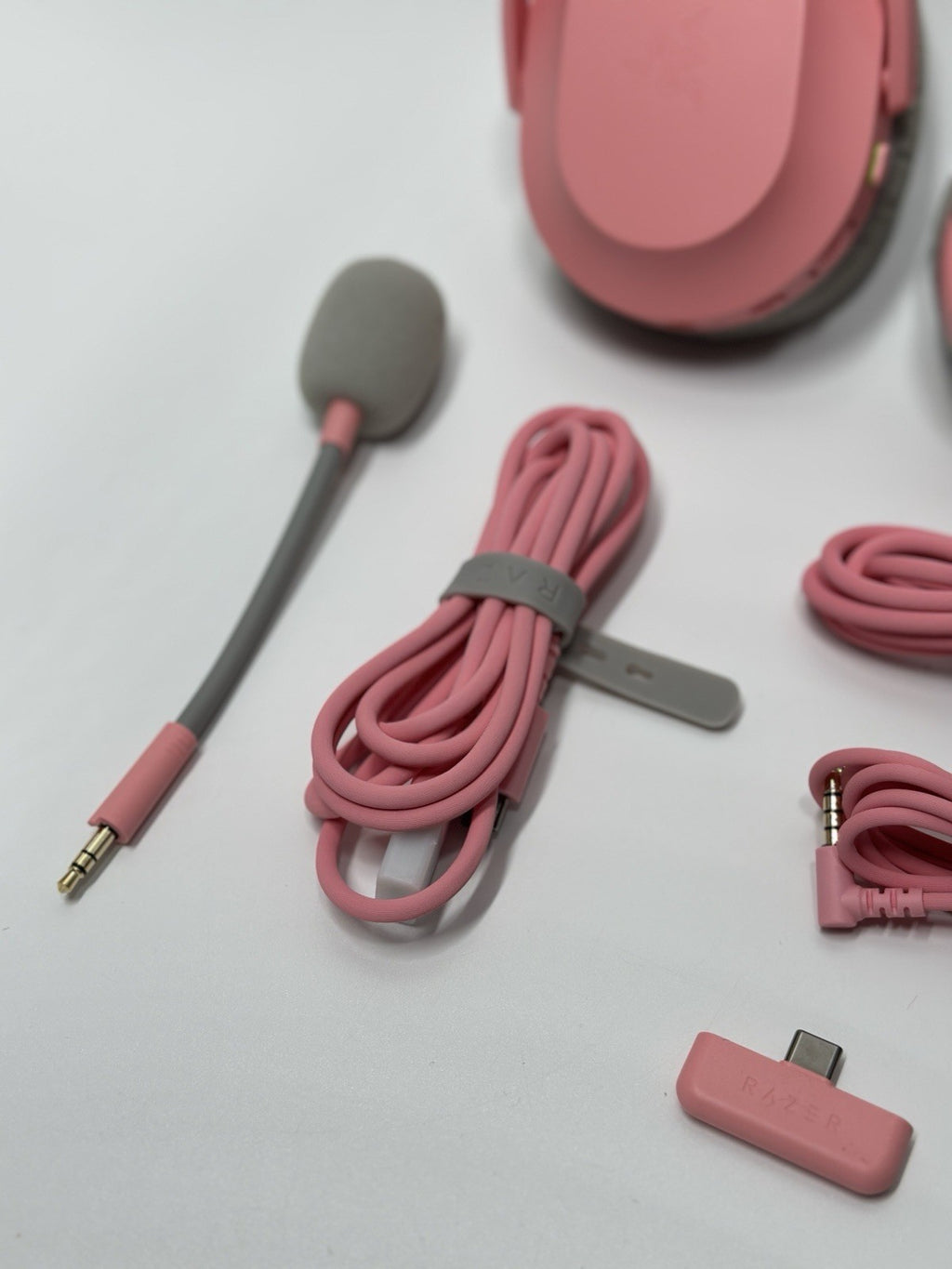 Razer Barracuda X Wireless Quartz Pink Gaming Headset