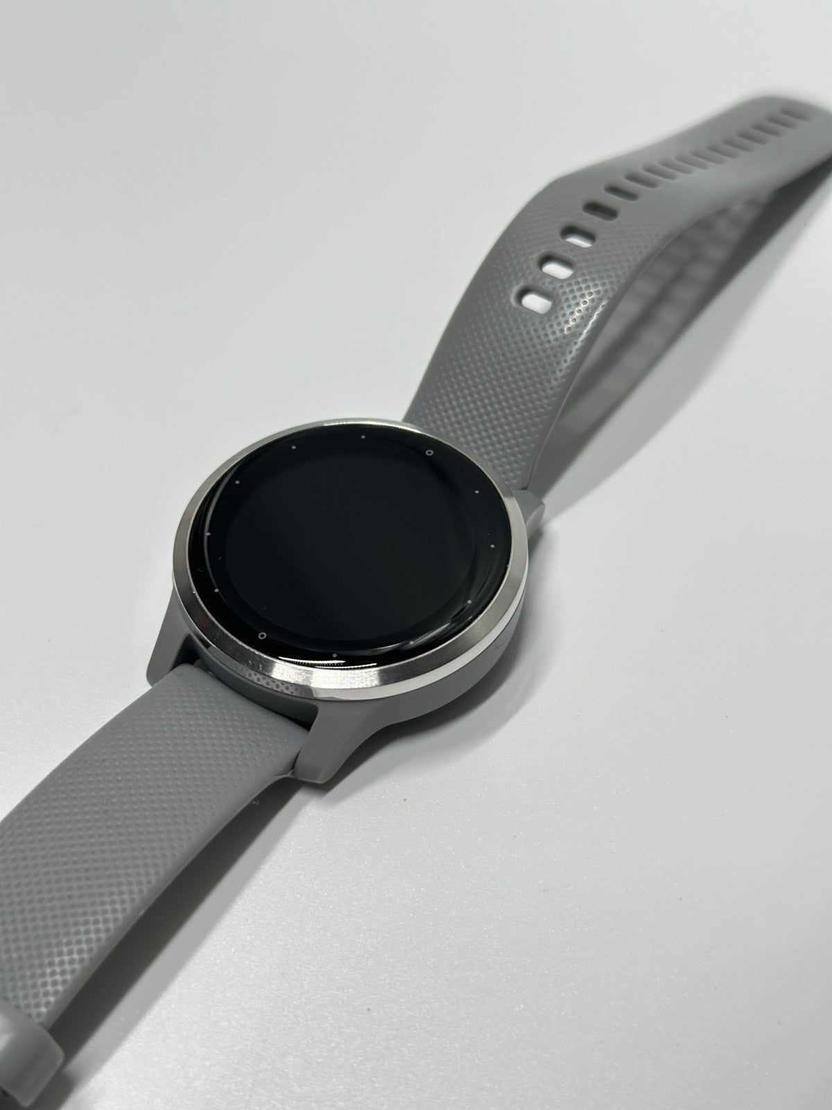 Garmin VivoActive 4S GPS Sport Watch - (0100217202)