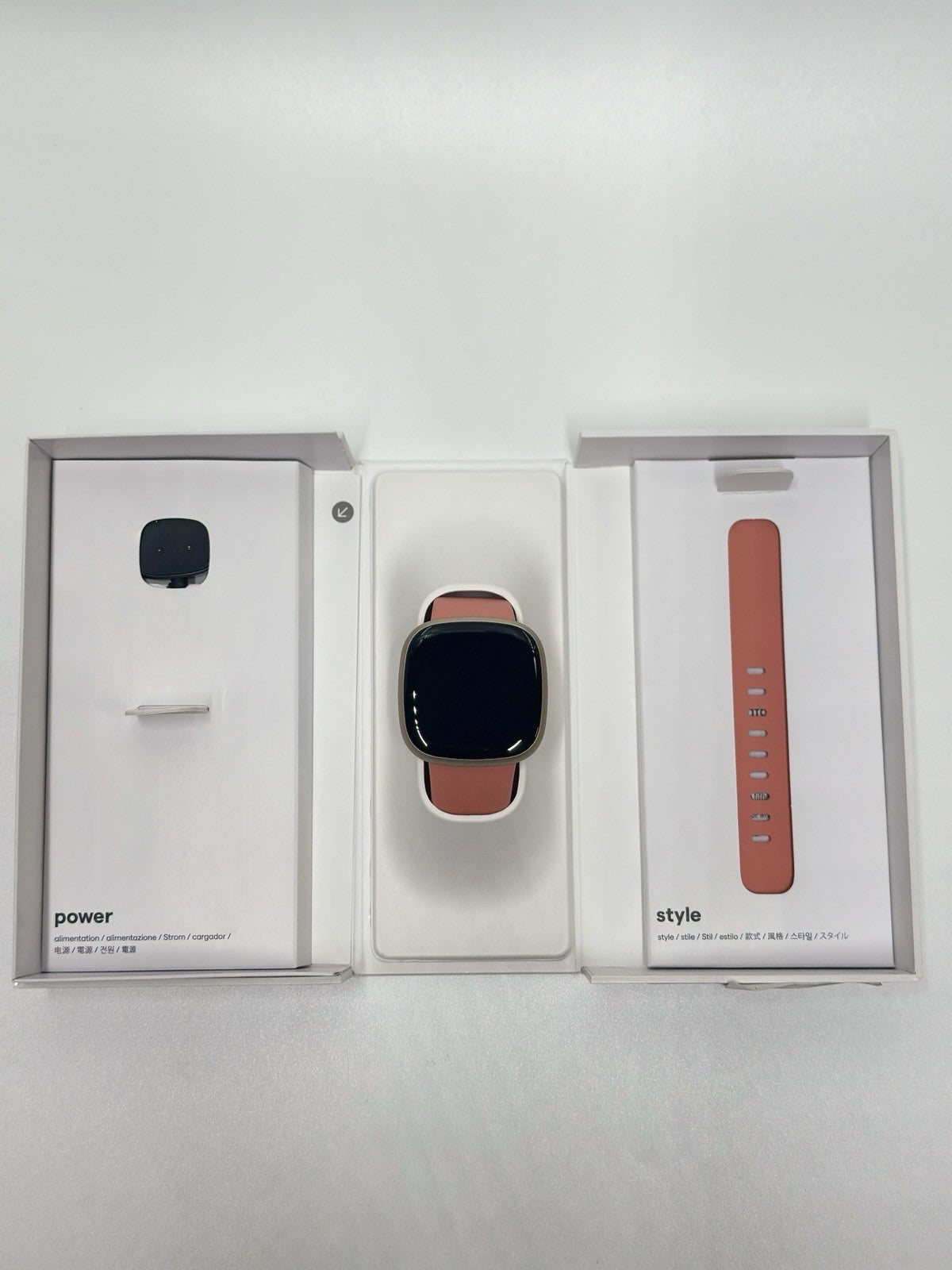 Fitbit Versa 3 Smartwatch + GPS – Pink/Gold