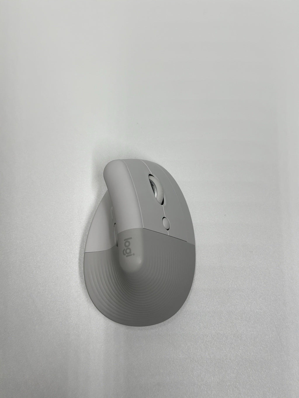 Logitech Lift Wireless Vertical Mouse - Off-White