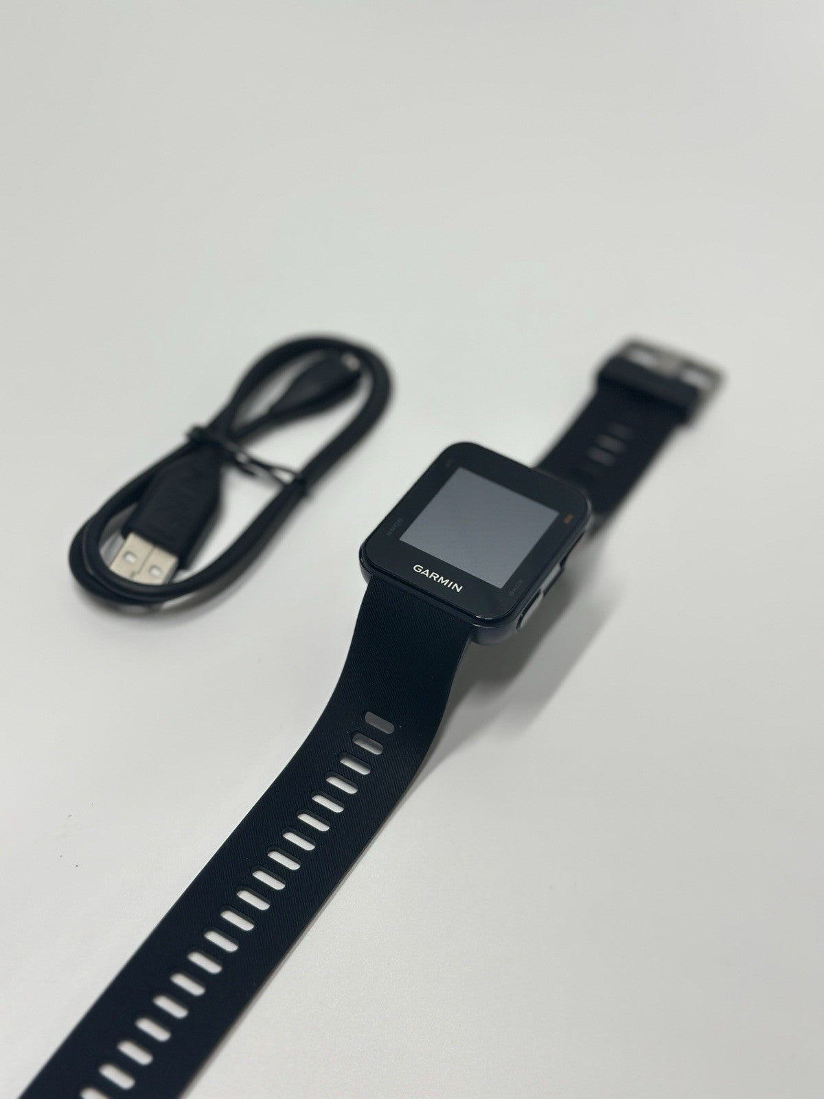 Garmin Approach S10 Golf GPS Watch in Black