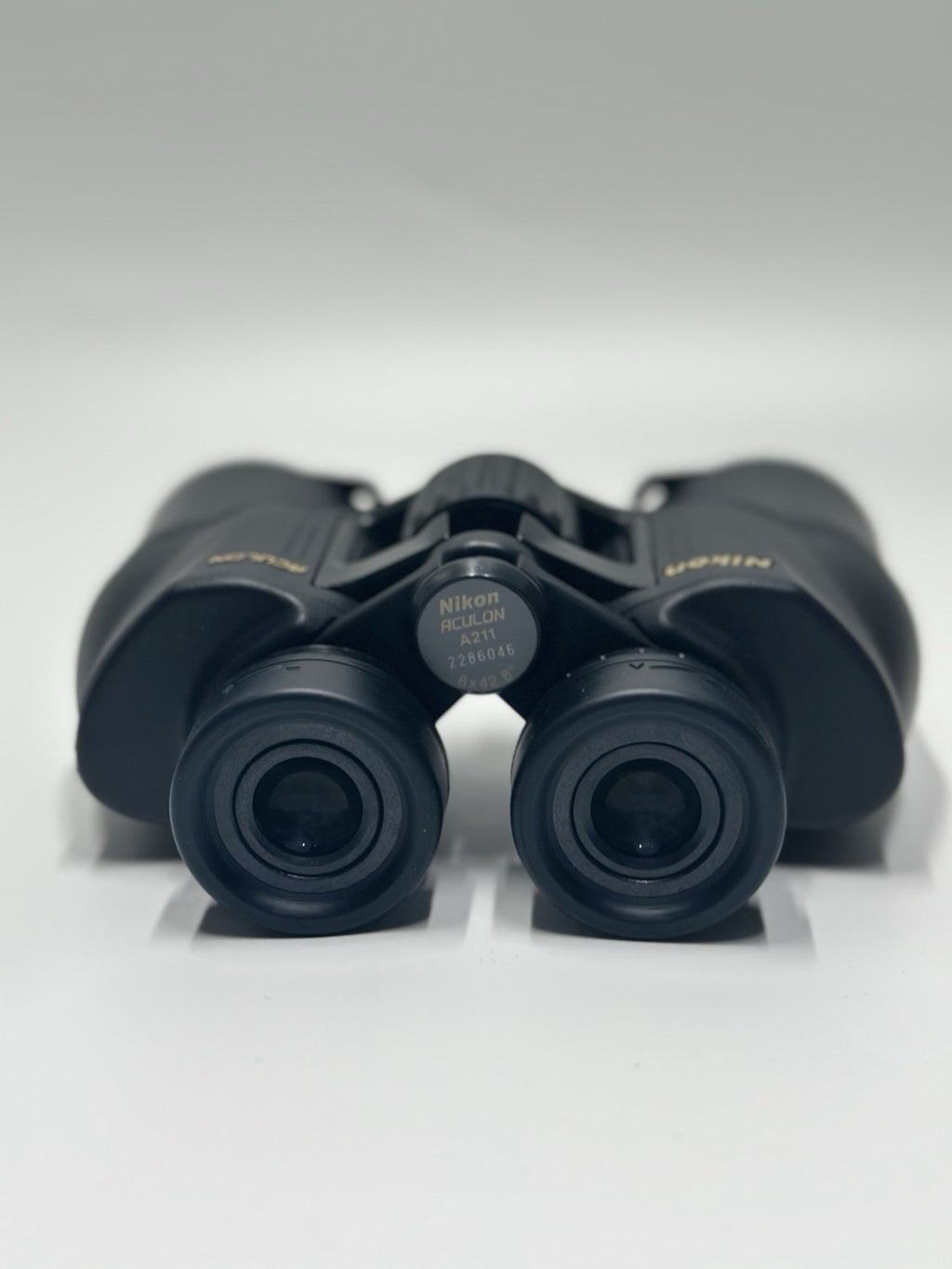 Nikon Aculon 8x42  Binoculars - Black A211- Grade A+