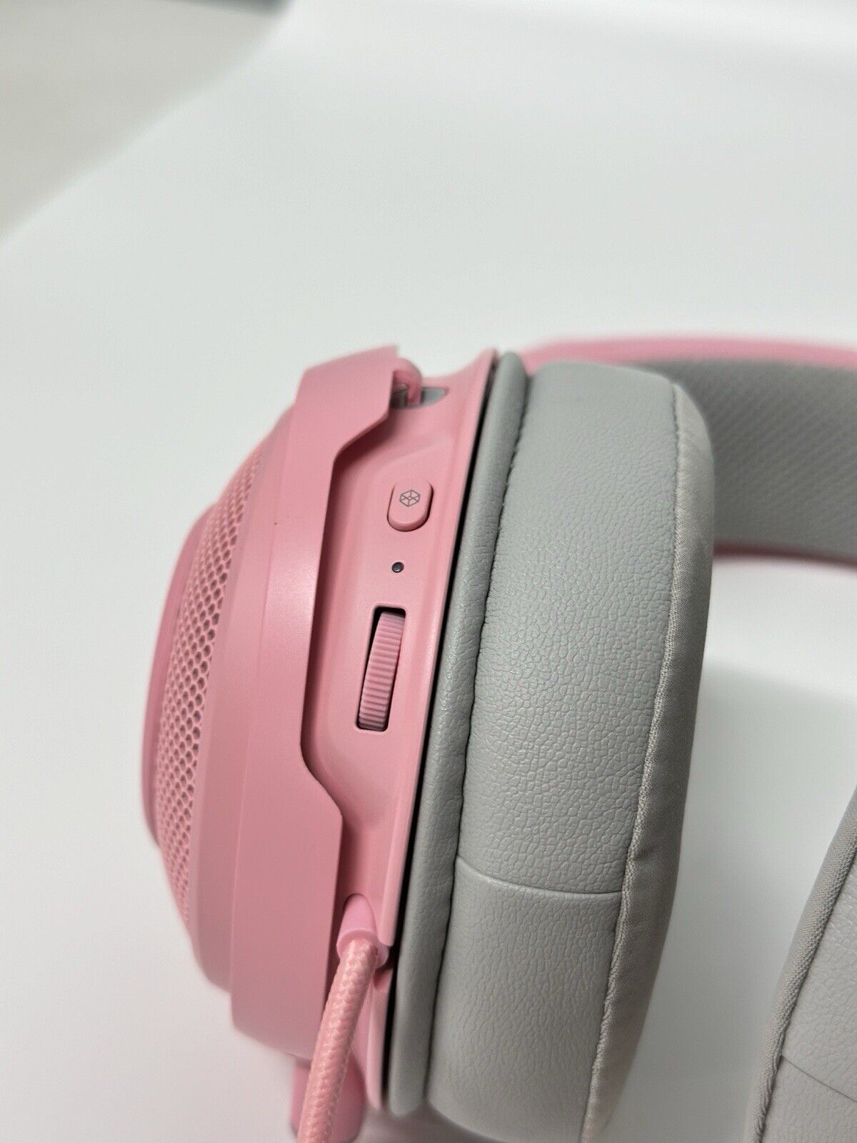 Razer Kraken - Kitty Edition - USB Gaming Headset - Pink