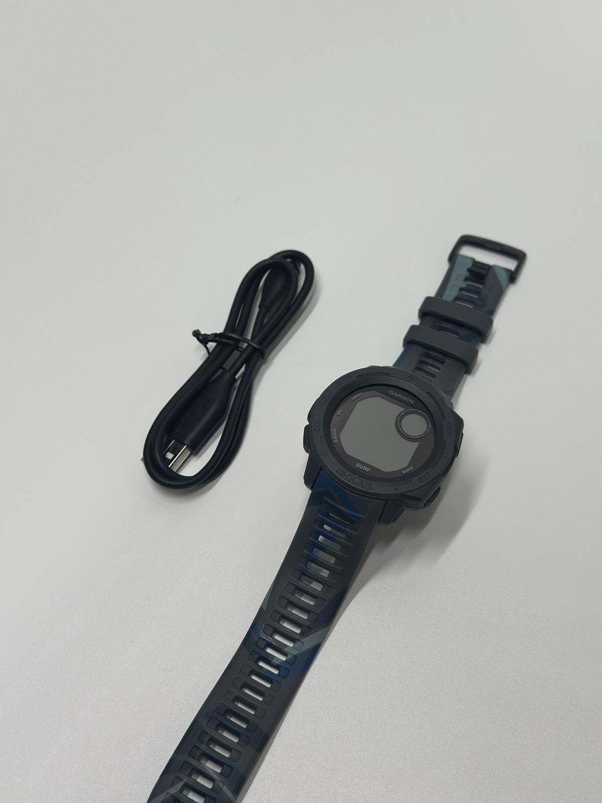 Garmin Instinct Solar Surf Pipeline - Surfing, Camping, Running