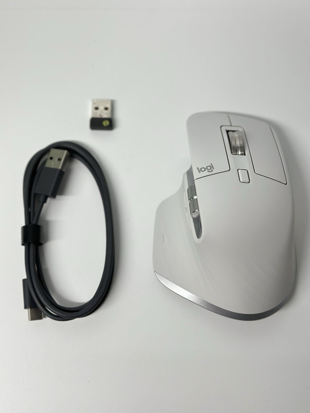 Logitech MX Master 3S Wireless Mouse - Grade A- Pale Grey