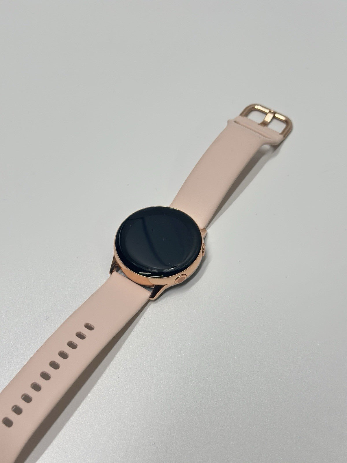 Samsung Galaxy Watch Active 40mm - Pink Beige- Grade A  (SM-R500NZDABTU)