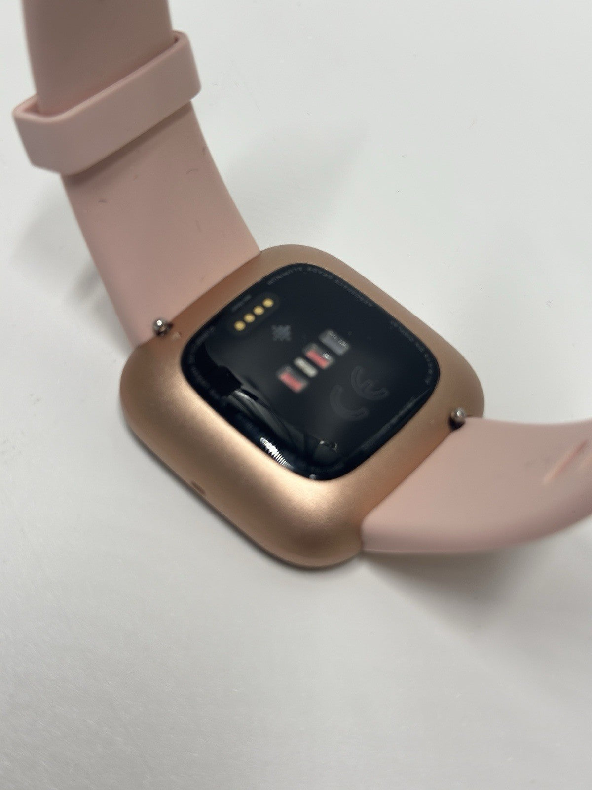 Fitbit Versa 2 Health & Fitness Smartwatch with Voice Control - Rose Gold