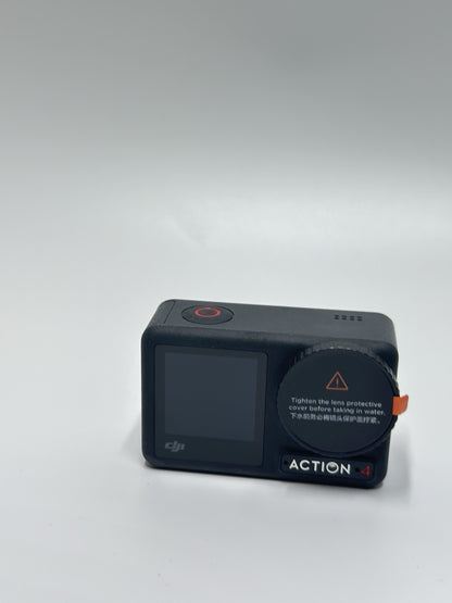 DJI Osmo Action 4 Adventure Combo