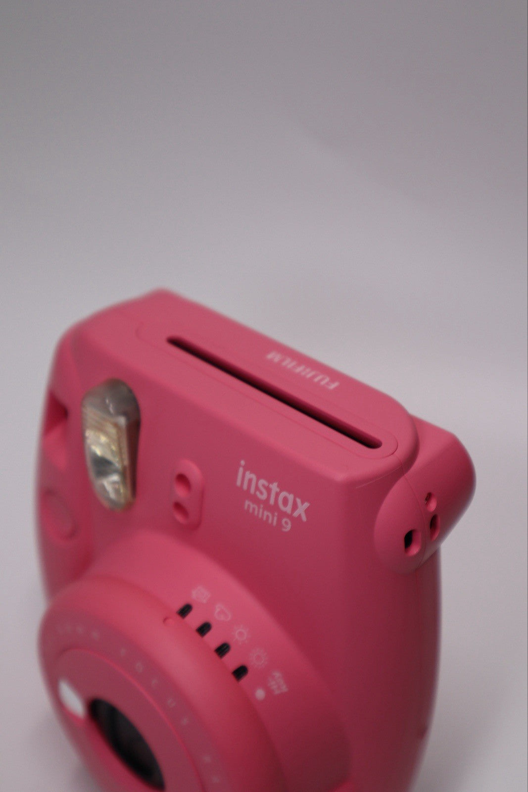 Instant camera Fujifilm Instax Mini 9 Instant in Flamingo Pink- Grade A