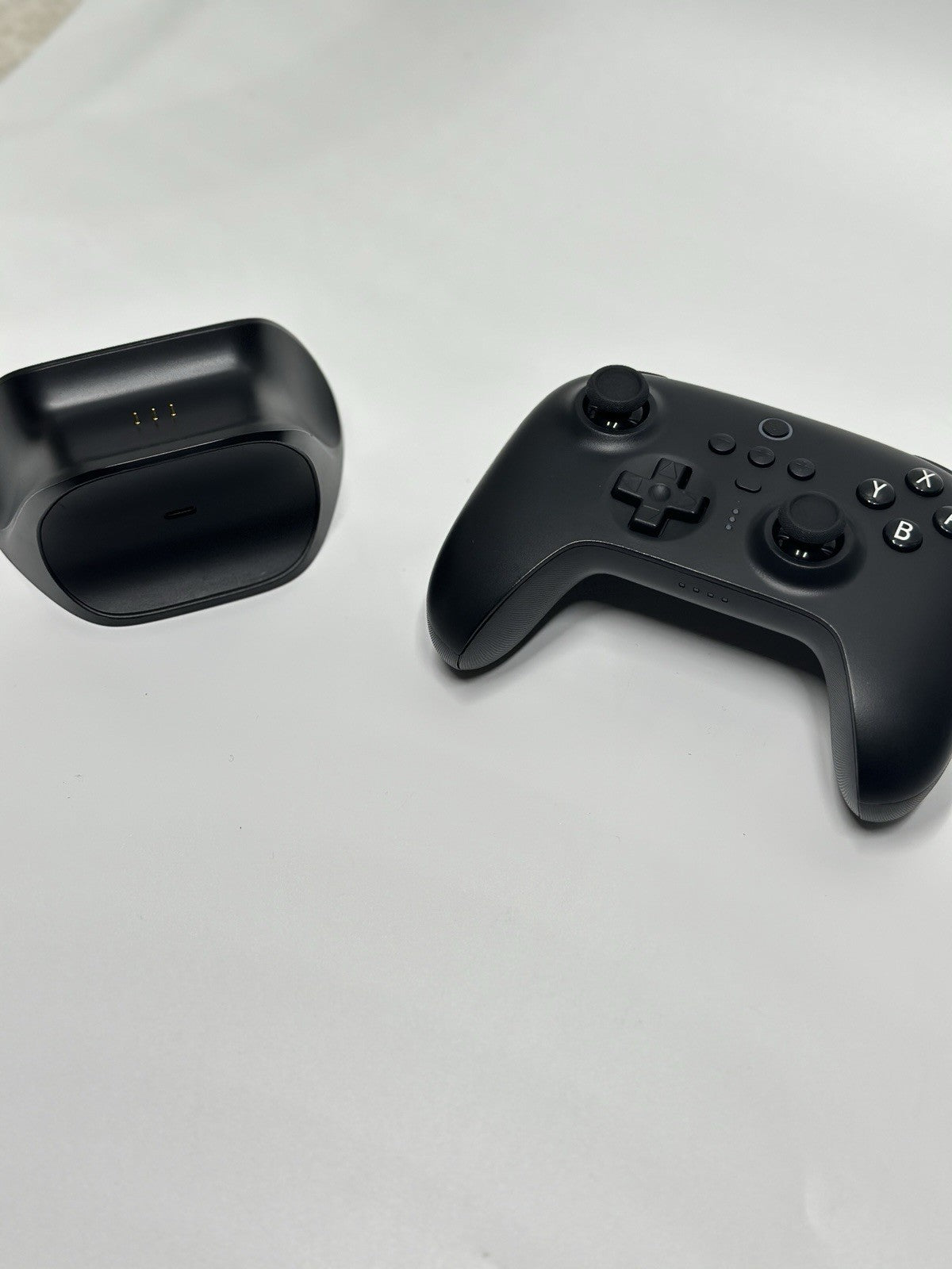 8BITDO ULTIMATE BLUETOOTH CONTROLLER - BLACK