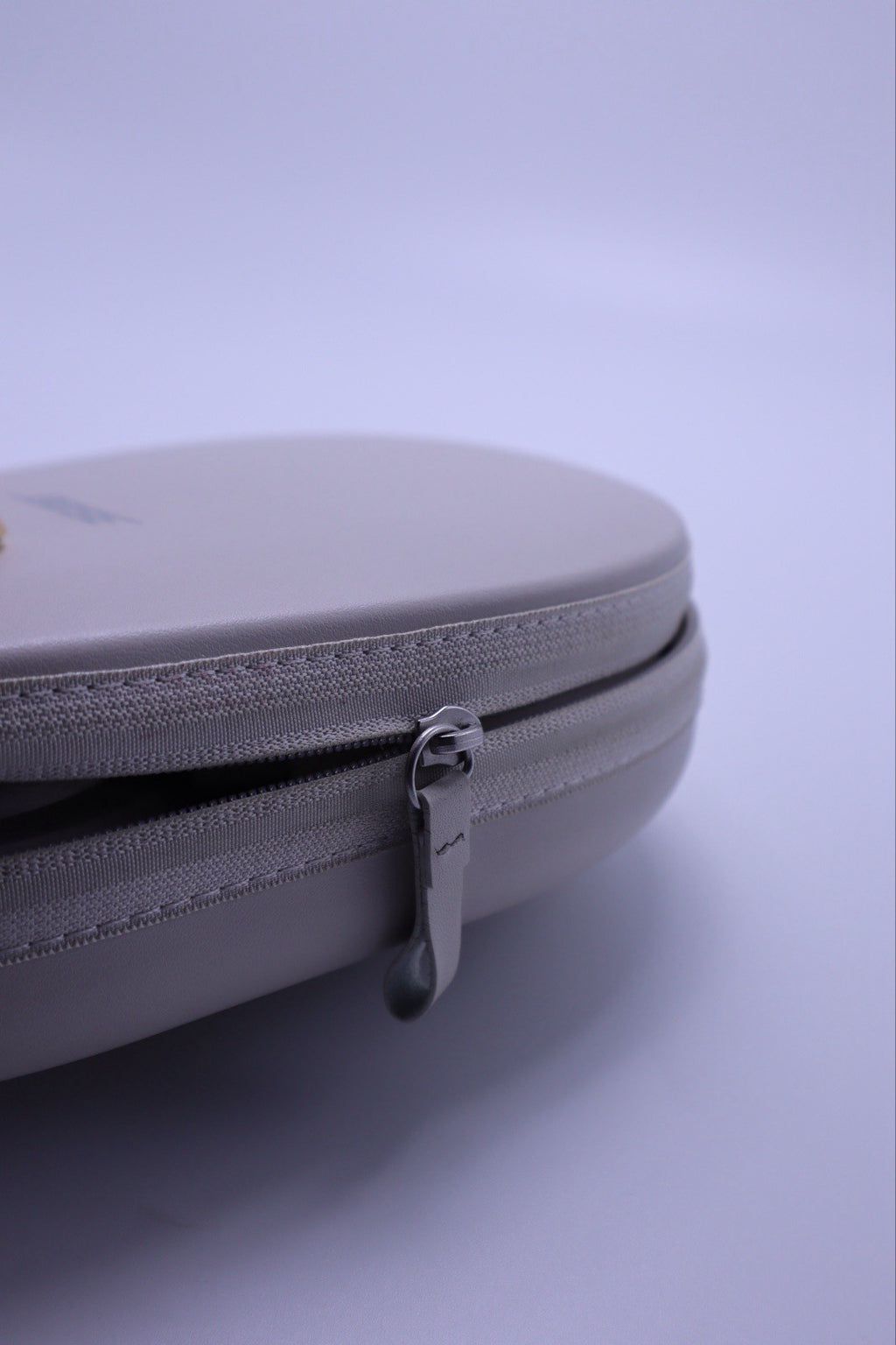 BOSE QuietComfort Ultra Noise Cancelling- Cream