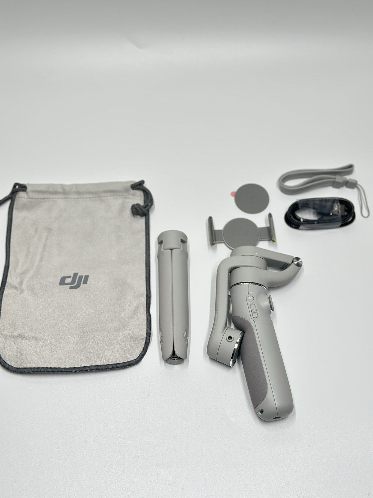 DJI OM 5 Smartphone Gimbal Stabiliser - Athens Grey