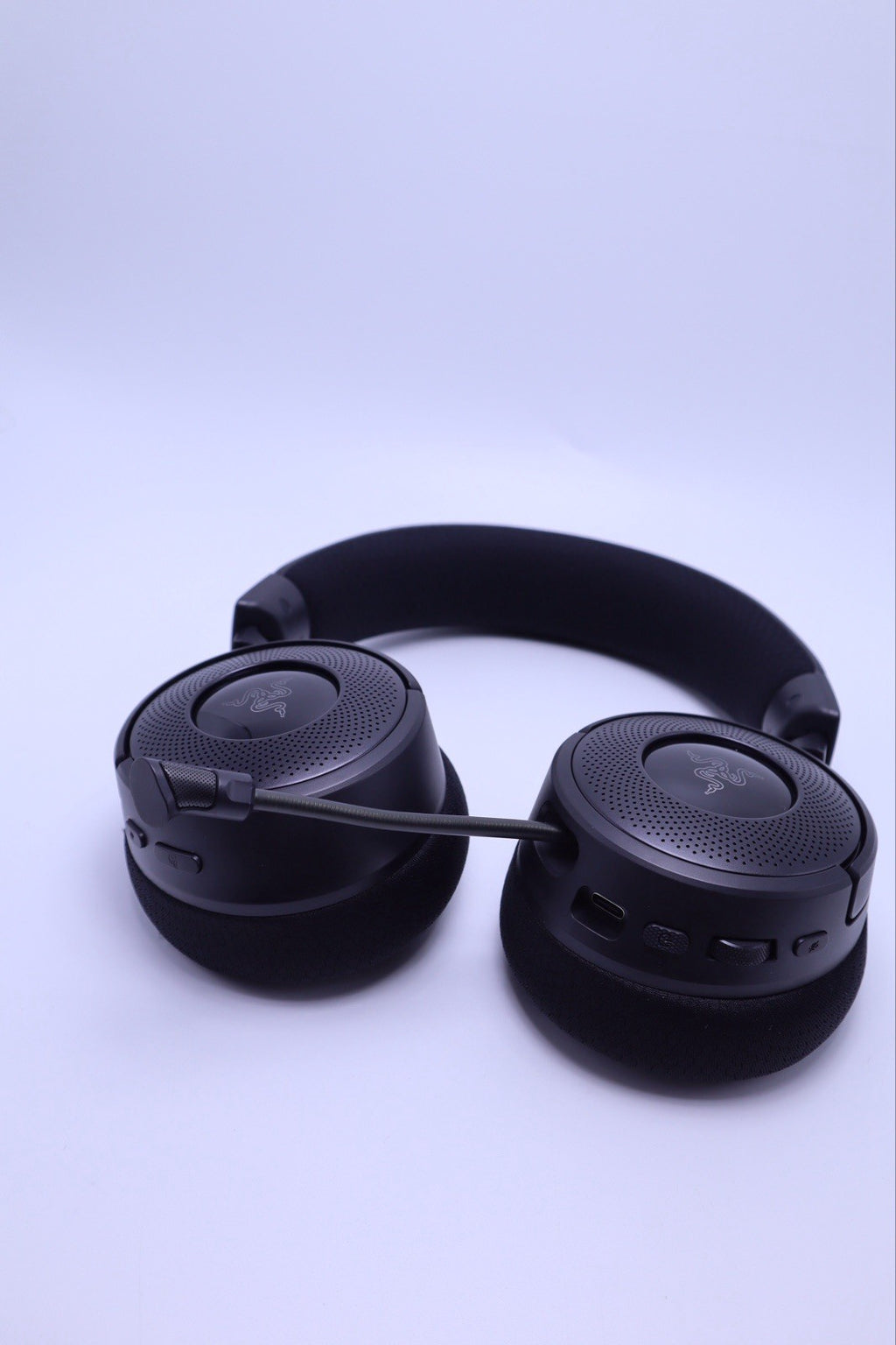 Razer Kraken V4 Pro Wireless Gaming Headset- Grade A